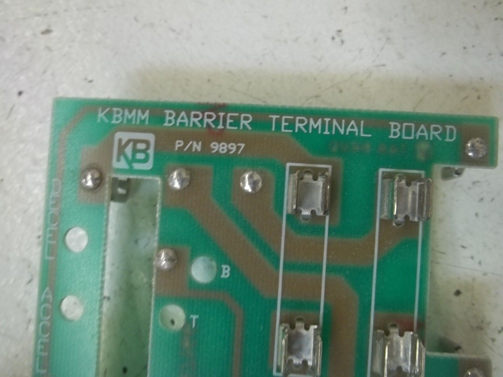 KB ELECTRONICS 9897 BARRIER TERMINAL BOARD *NEW NO BOX*