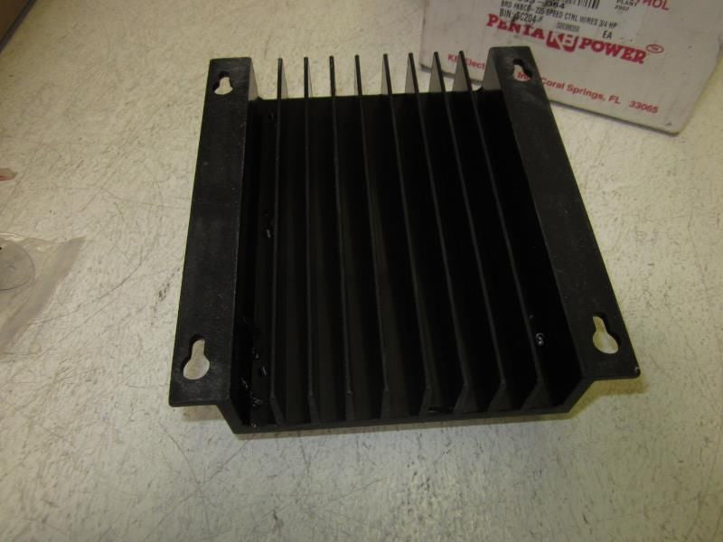 KB ELECTRONICS KBCC-225 (9938C) CHASSIS MOUNT PENTA-DRIVE *NEW IN BOX*