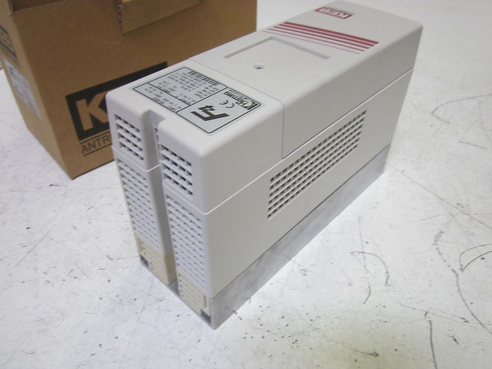 KEB 10.F4.S1D-5A01/1.2  AC DRIVE 240V *NEW IN BOX*