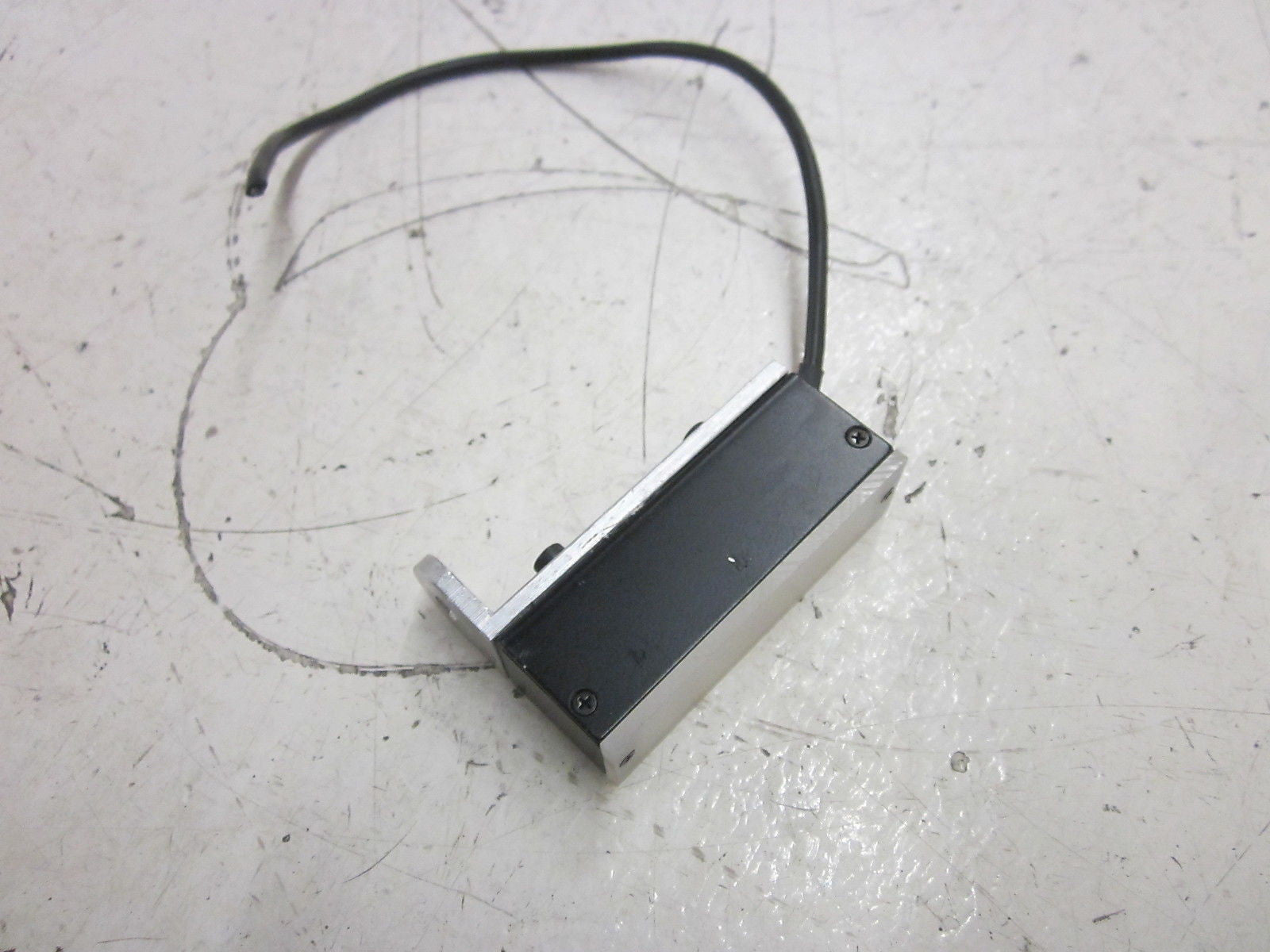 KEYENCE CA-DBB5 LED BAR LIGHT  *USED*