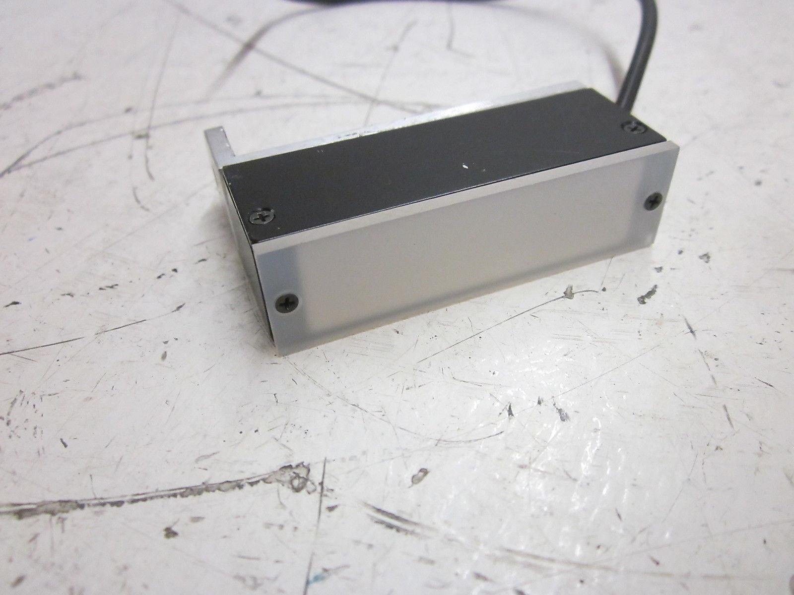 KEYENCE CA-DBB5 LED BAR LIGHT  *USED*