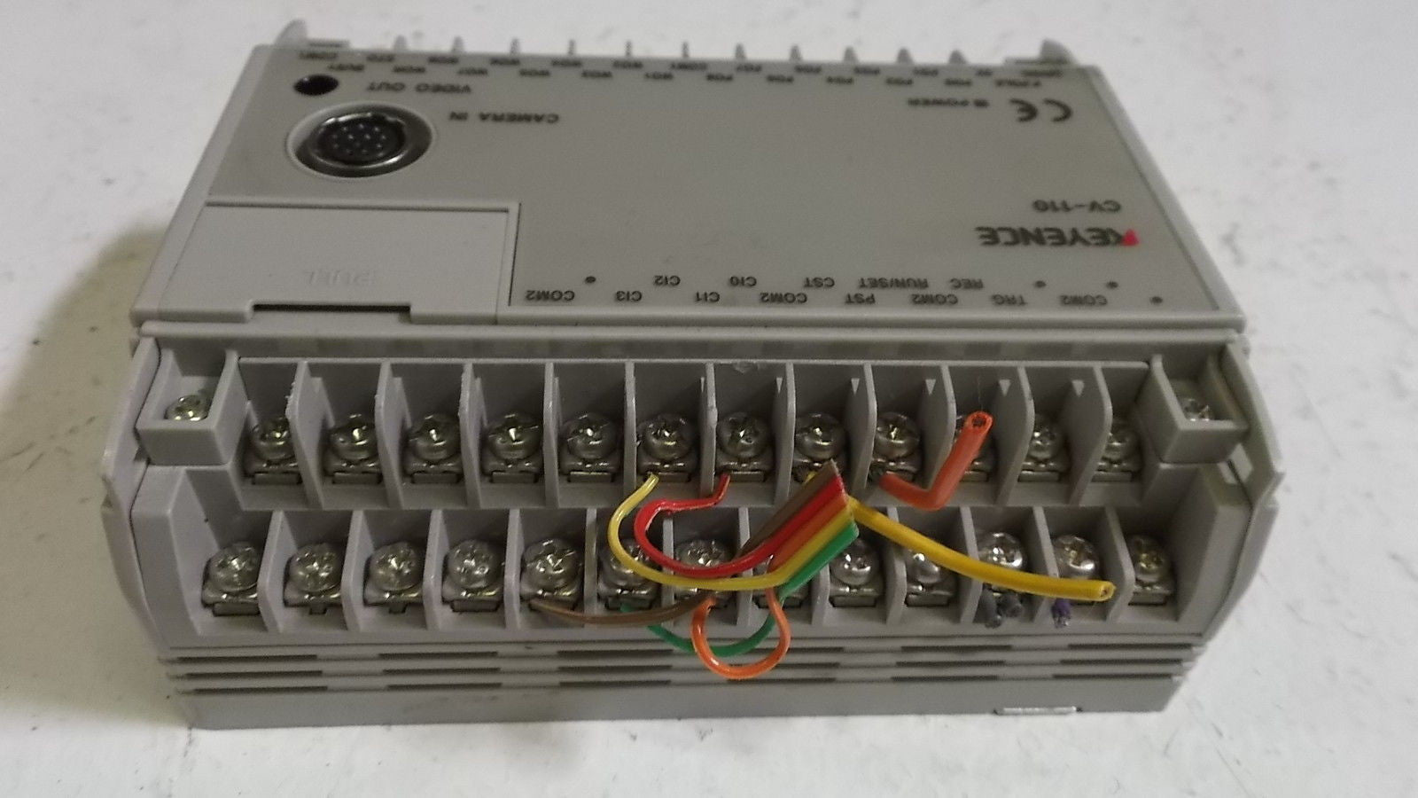 KEYENCE CONTROLLER CV-110 *USED*