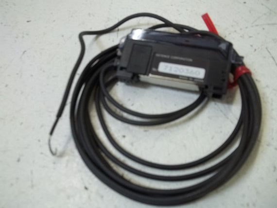 KEYENCE FS-M2P MANUAL CALIBRATION AMPLIFIER *NEW IN BOX*