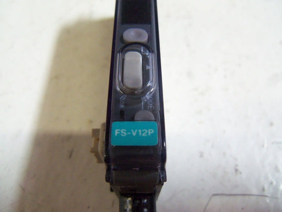KEYENCE FS-V12P FIBEROPTIC SENSOR *NEW IN BOX*