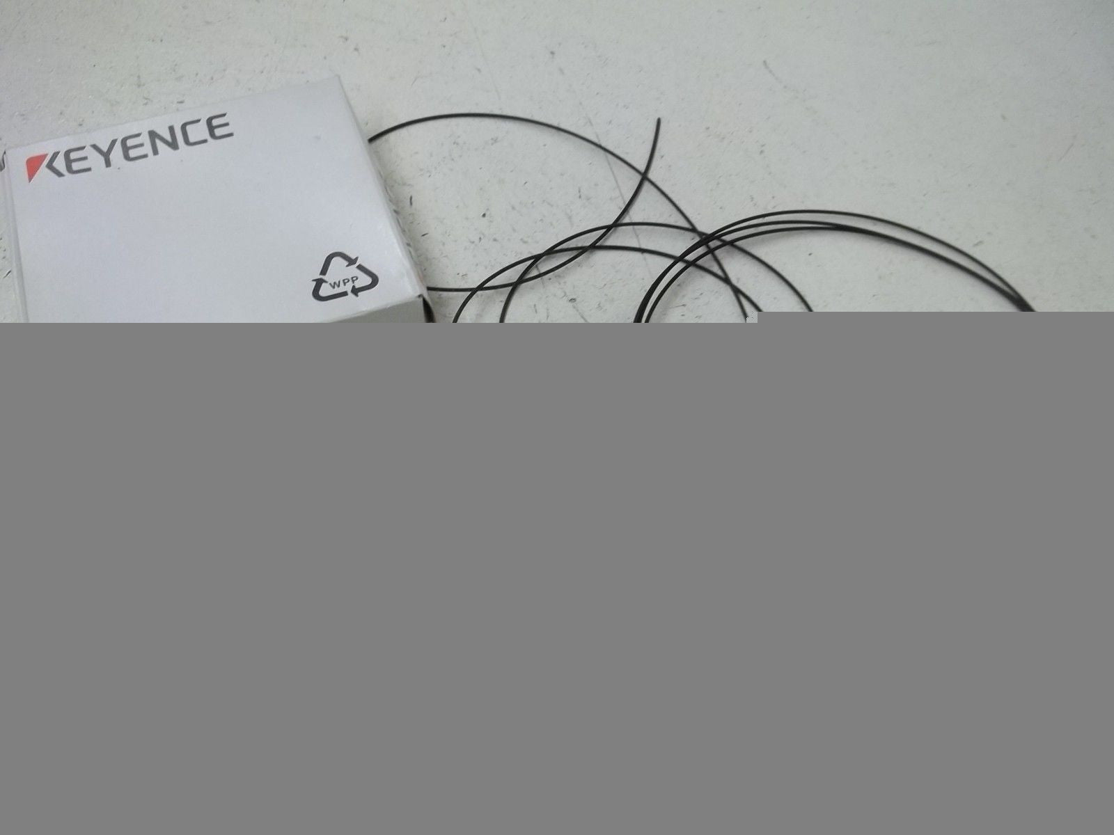 KEYENCE FU-32 TRANSMISSIVE FIBER UNIT *NEW IN BOX*