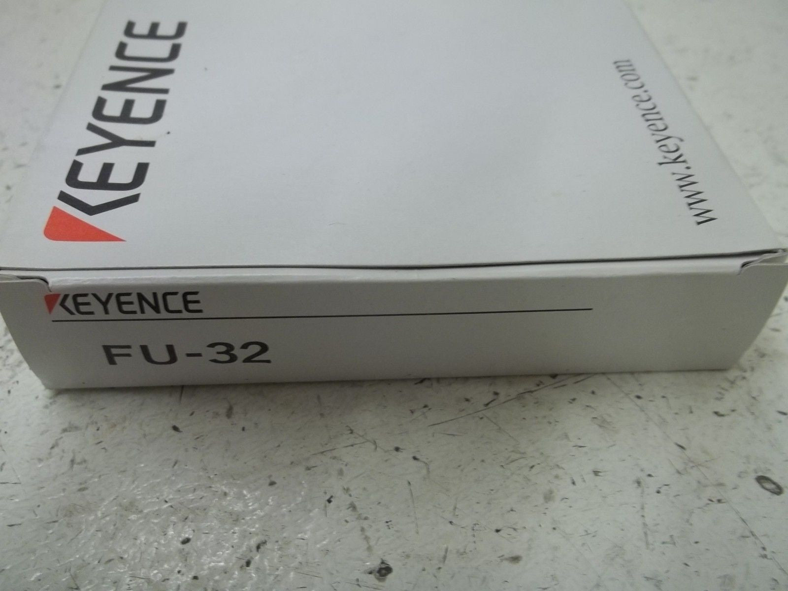 KEYENCE FU-32 TRANSMISSIVE FIBER UNIT *NEW IN BOX*