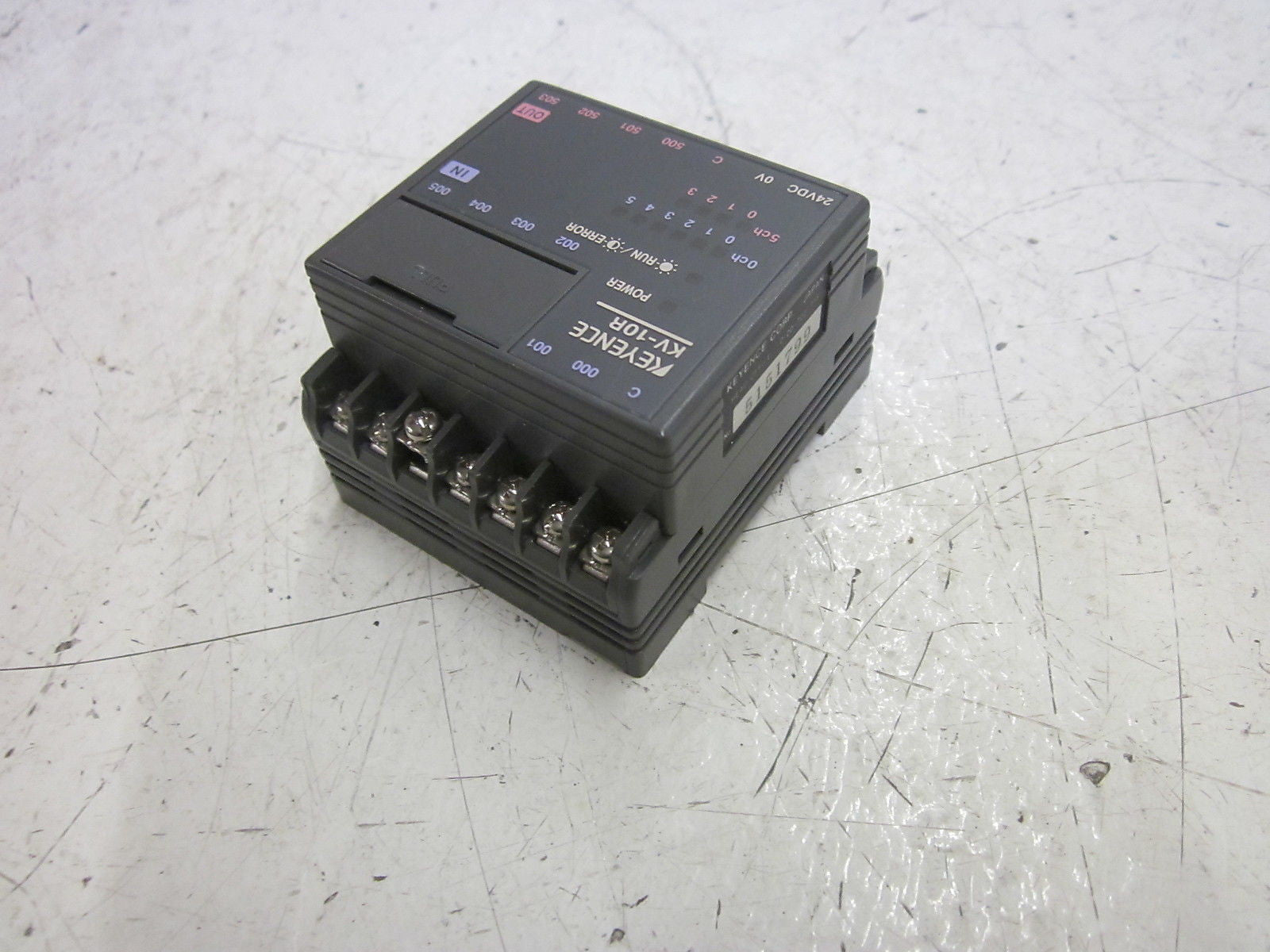 KEYENCE KV-10R PLC RELAY SUPER SMALL PLC BASE UNIT *USED*