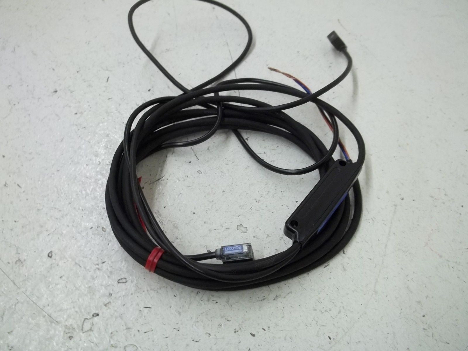 KEYENCE PQ-02 AMP.-IN PHOTOELECTRIC SENSOR *NEW IN BOX*