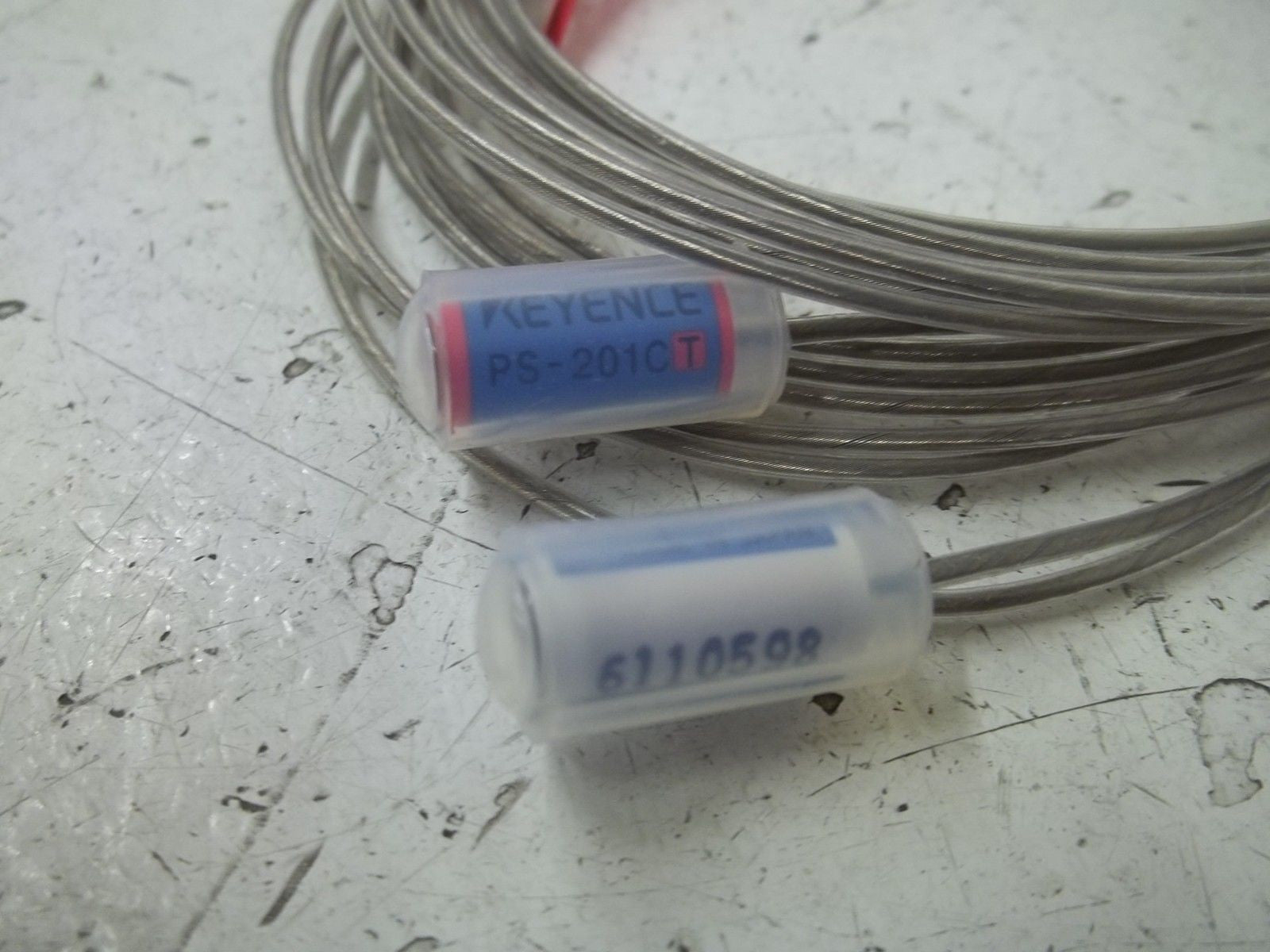 KEYENCE PS-201C PHOTOELECTRIC SENSOR *NEW IN BOX*