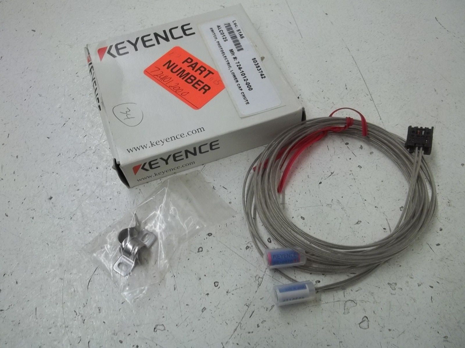 KEYENCE PS-201C PHOTOELECTRIC SENSOR *NEW IN BOX*