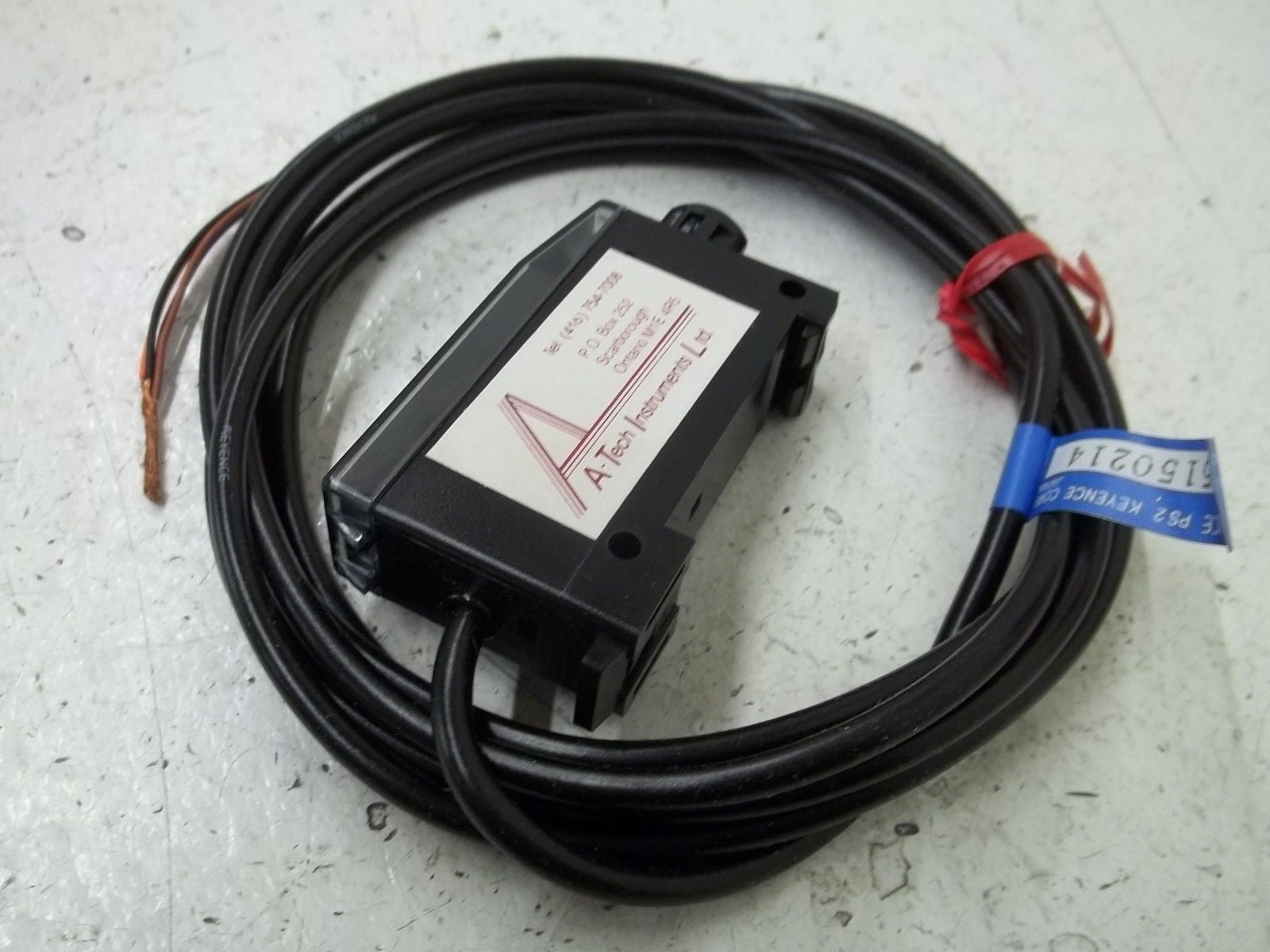 KEYENCE PS2-61 PHOTOELECTRIC AMPLIFIER SENSOR (AS PICTURED) *NEW IN BOX*