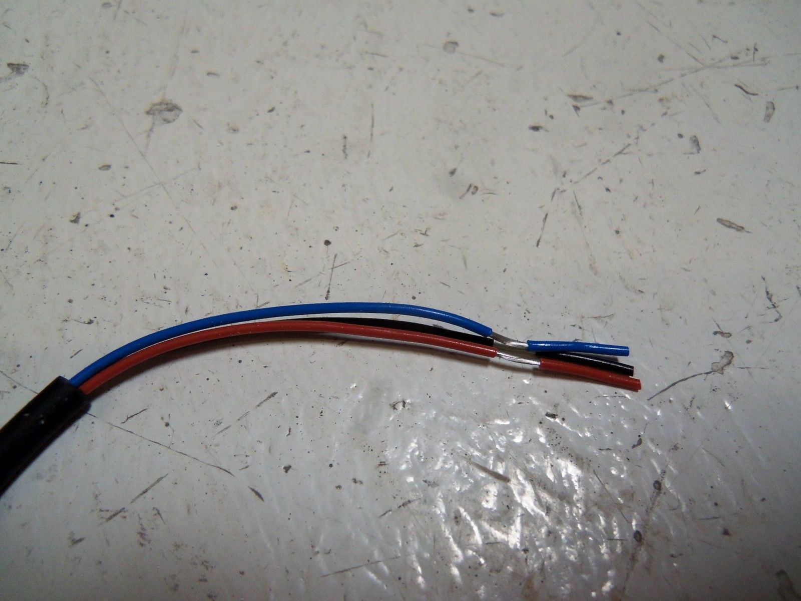 KEYENCE PZ2-61 PHOTOELECTRIC SENSOR *NEW IN BOX*