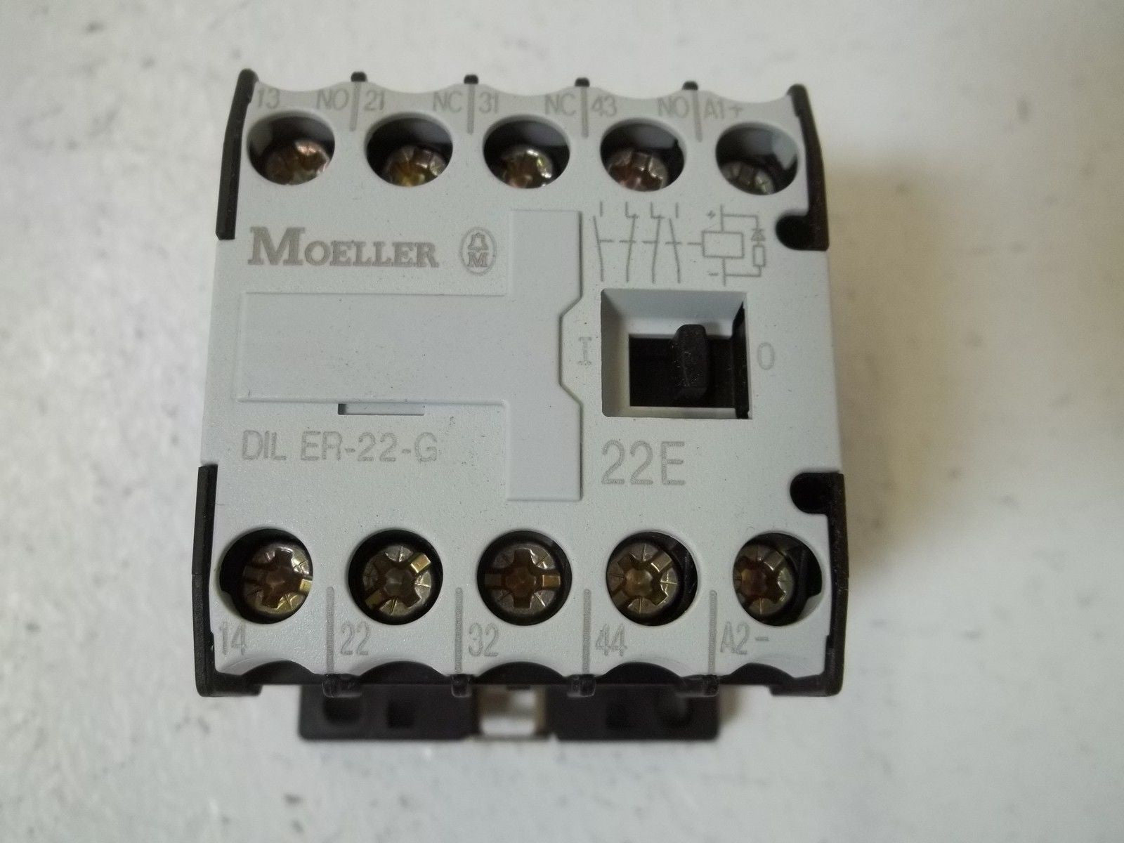 KLOCKNER-MOELLER DILER-22-G CONTACTOR RELAY 48V *NEW NO BOX*
