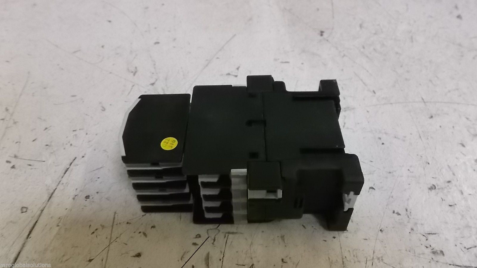 KLOCKNER MOELLER DILR53D CONTACTOR RELAY 120V *NEW IN BOX*