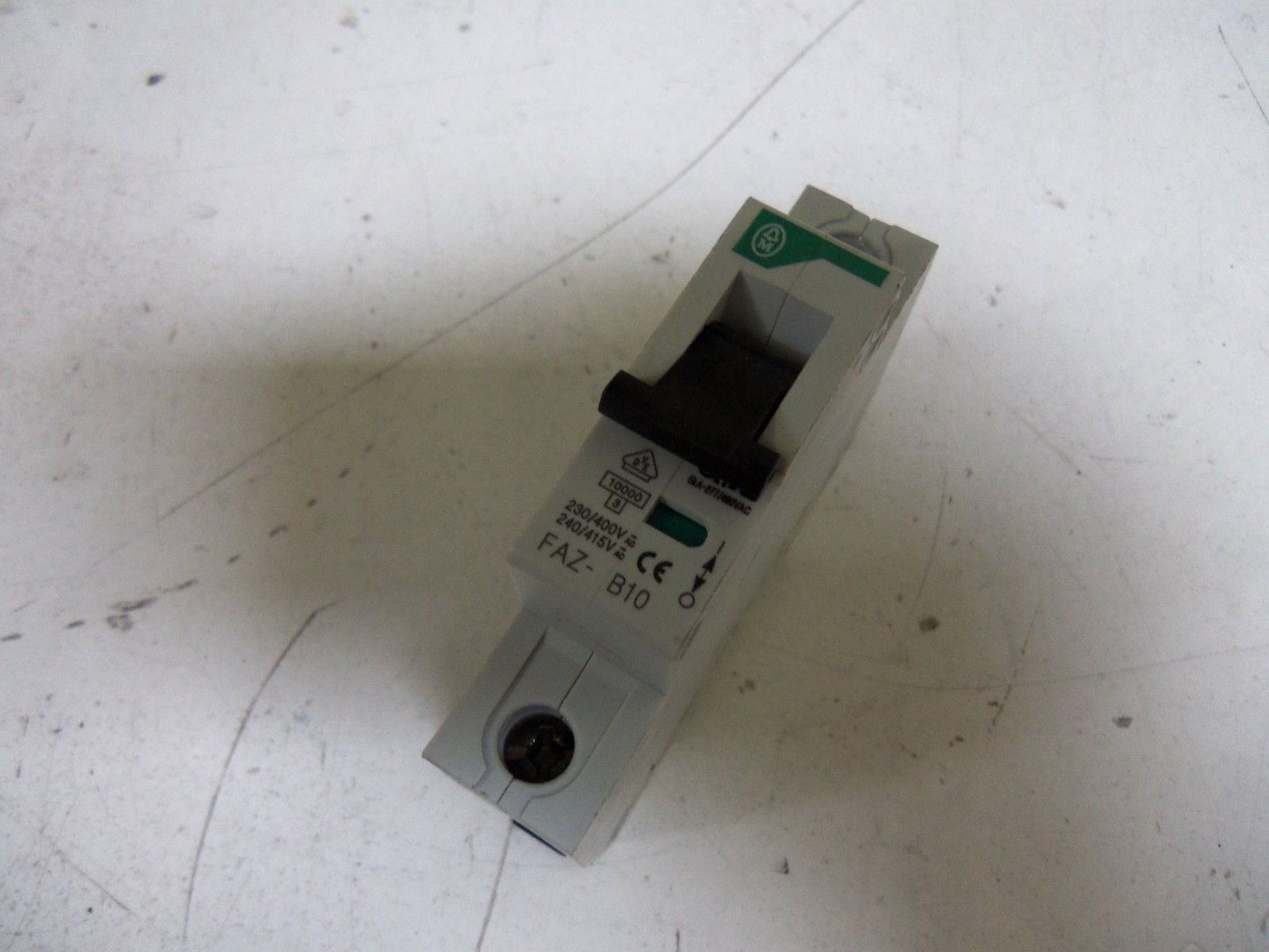 KLOCKNER MOELLER FAZ-B10 CIRCUIT BREAKER *NEW NO BOX*