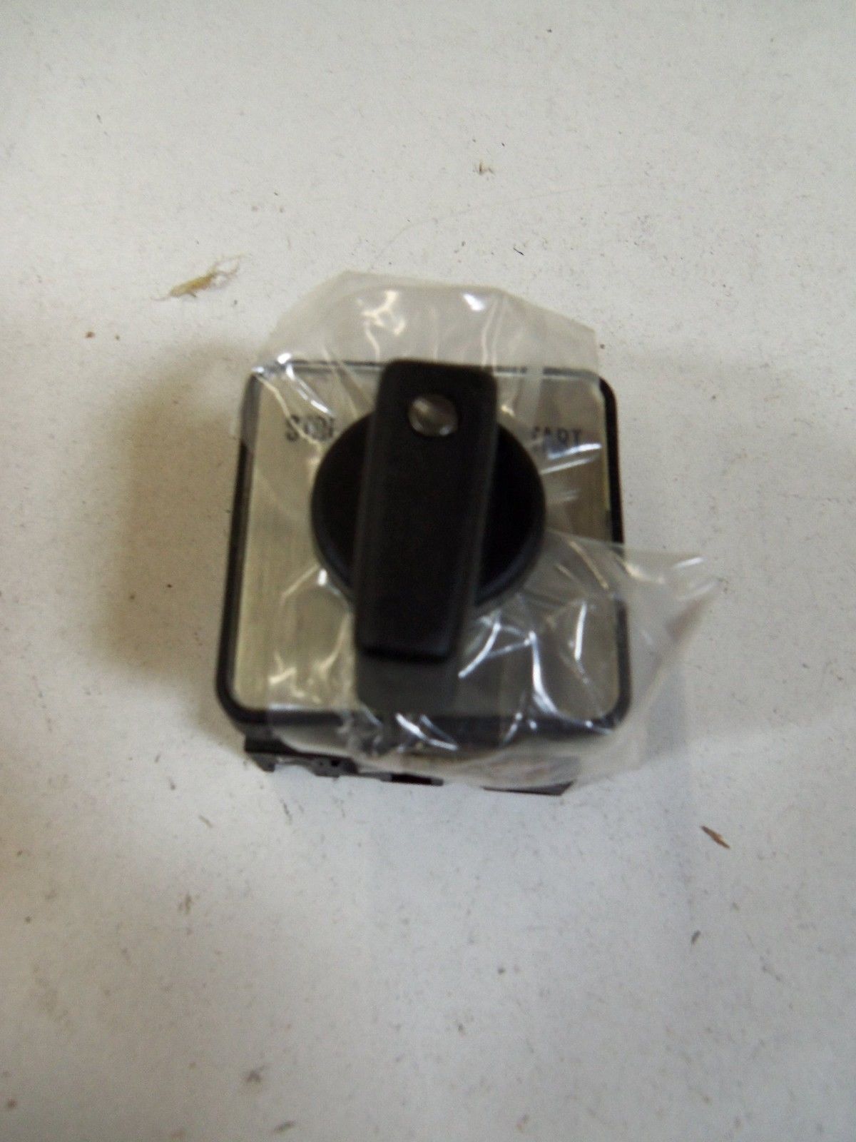 KLOCKNER MOELLER FLUSH MOUNTING CAM SWITCH T0-1-8/E-NA *NEW IN BOX*