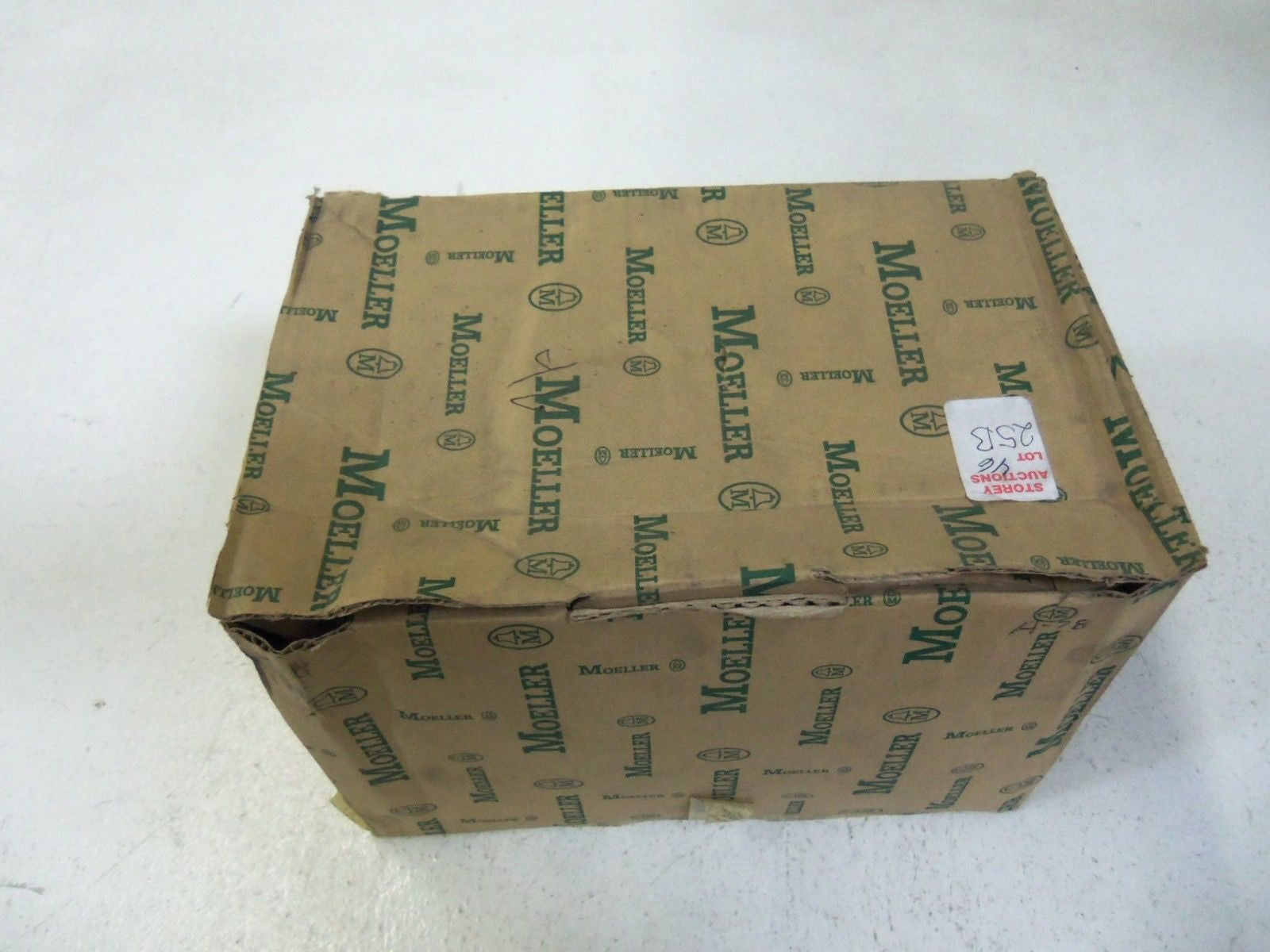 KLOCKNER MOELLER P3-63/I4/SVB-NA DISCONNECT SWITCH *NEW IN BOX*