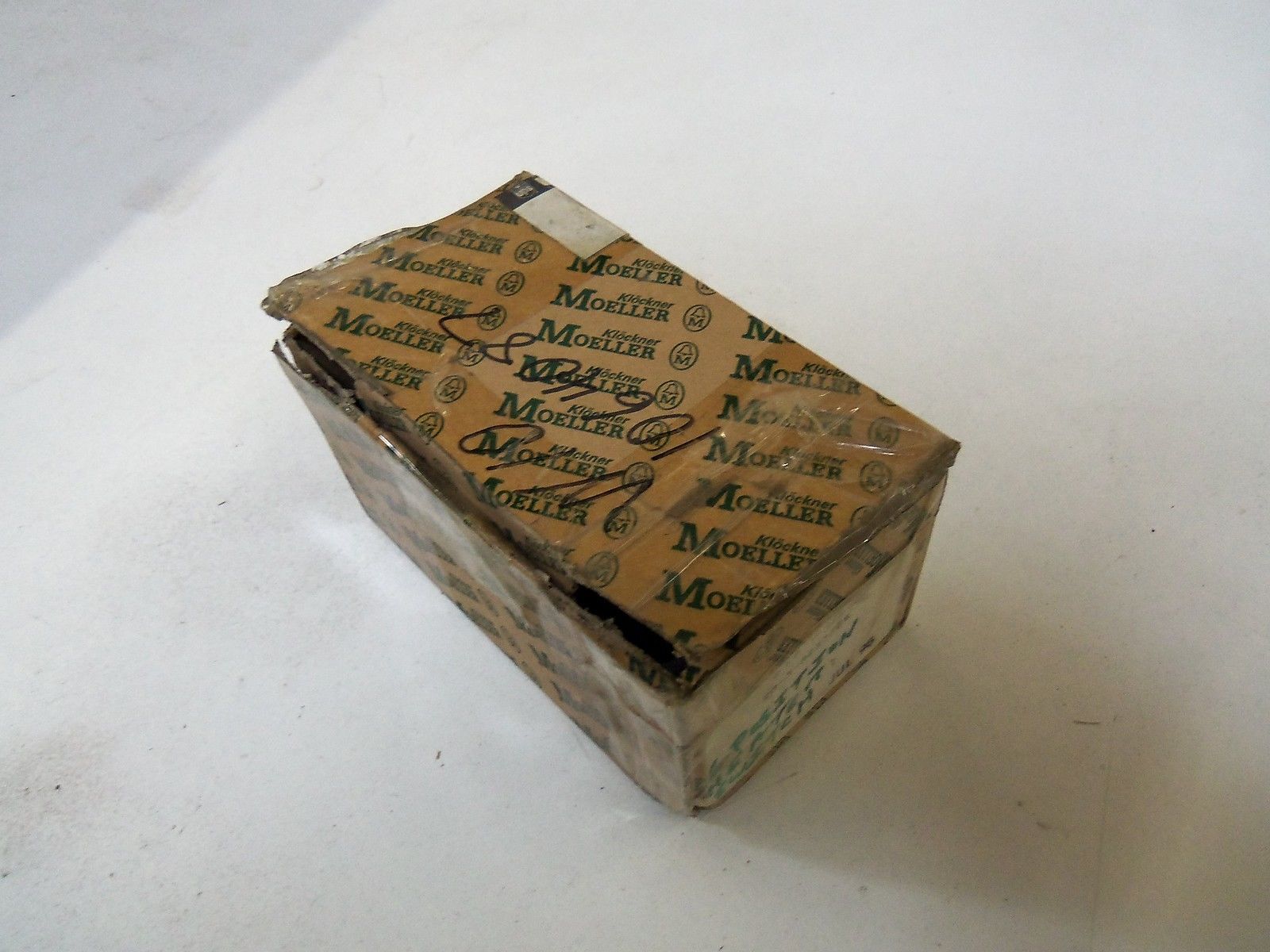 KLOCKNER MOELLER T0-3-8233/EZ ROTARY CAM SWITCH *NEW IN BOX*