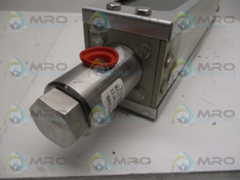 BROOKS 1110CJ46CMDAA FLOW METER  NSNP