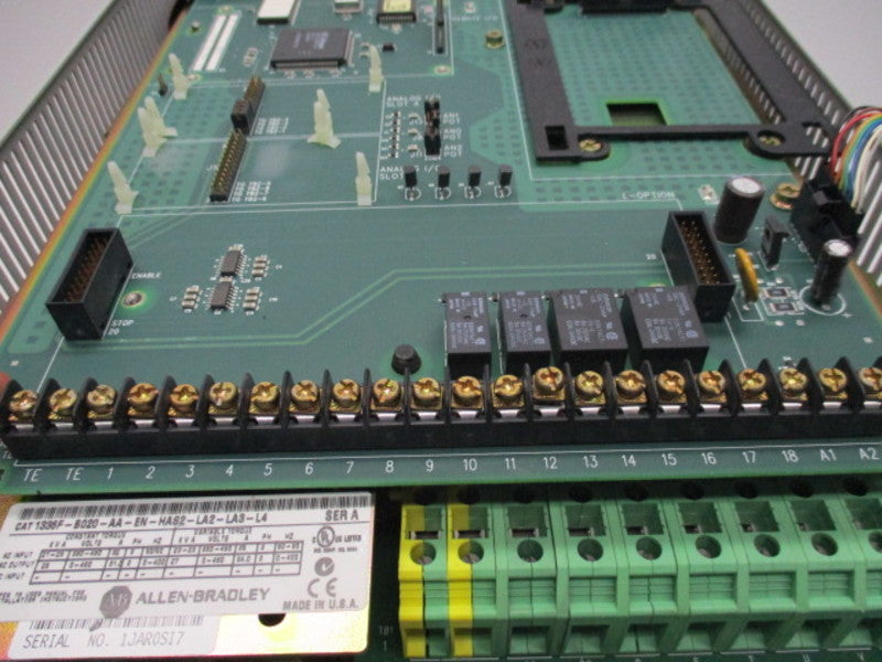 ALLEN BRADLEY 1336F-B020-AA-EN-HAS2-LA2-LA3-L4 SER.A DRIVE * NEW NO BOX *