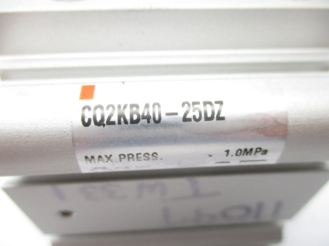 SMC CQ2KB40-25DZ UNMP