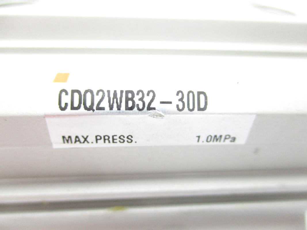 SMC CDQ2WB32-30D UNMP