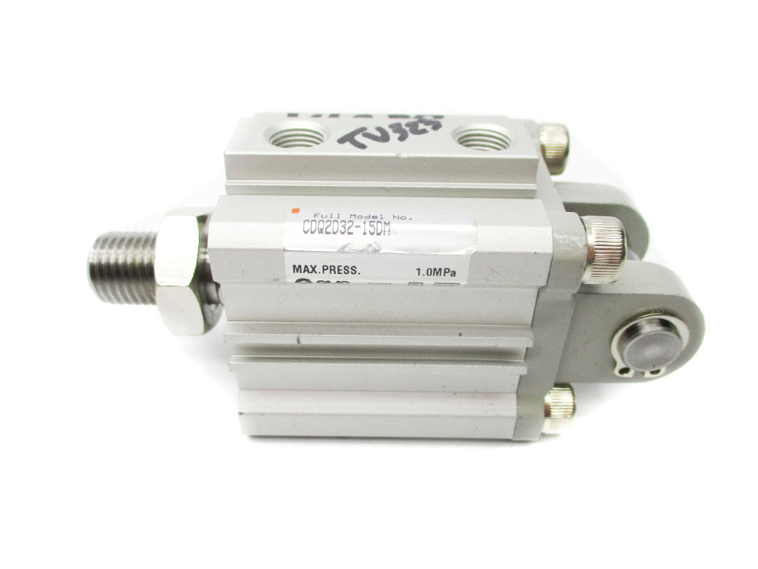 SMC CDQ2D32-15DM UNMP