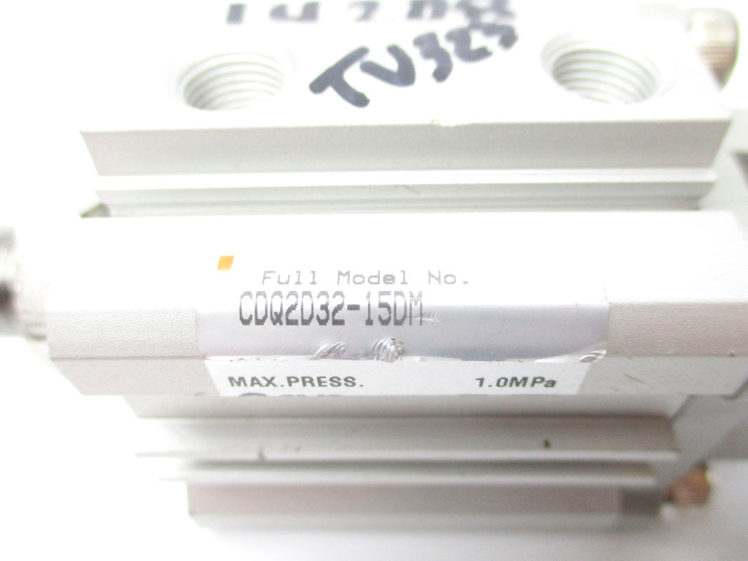 SMC CDQ2D32-15DM UNMP
