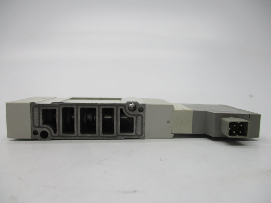 SMC SV2200-5FU 24VDC UNMP