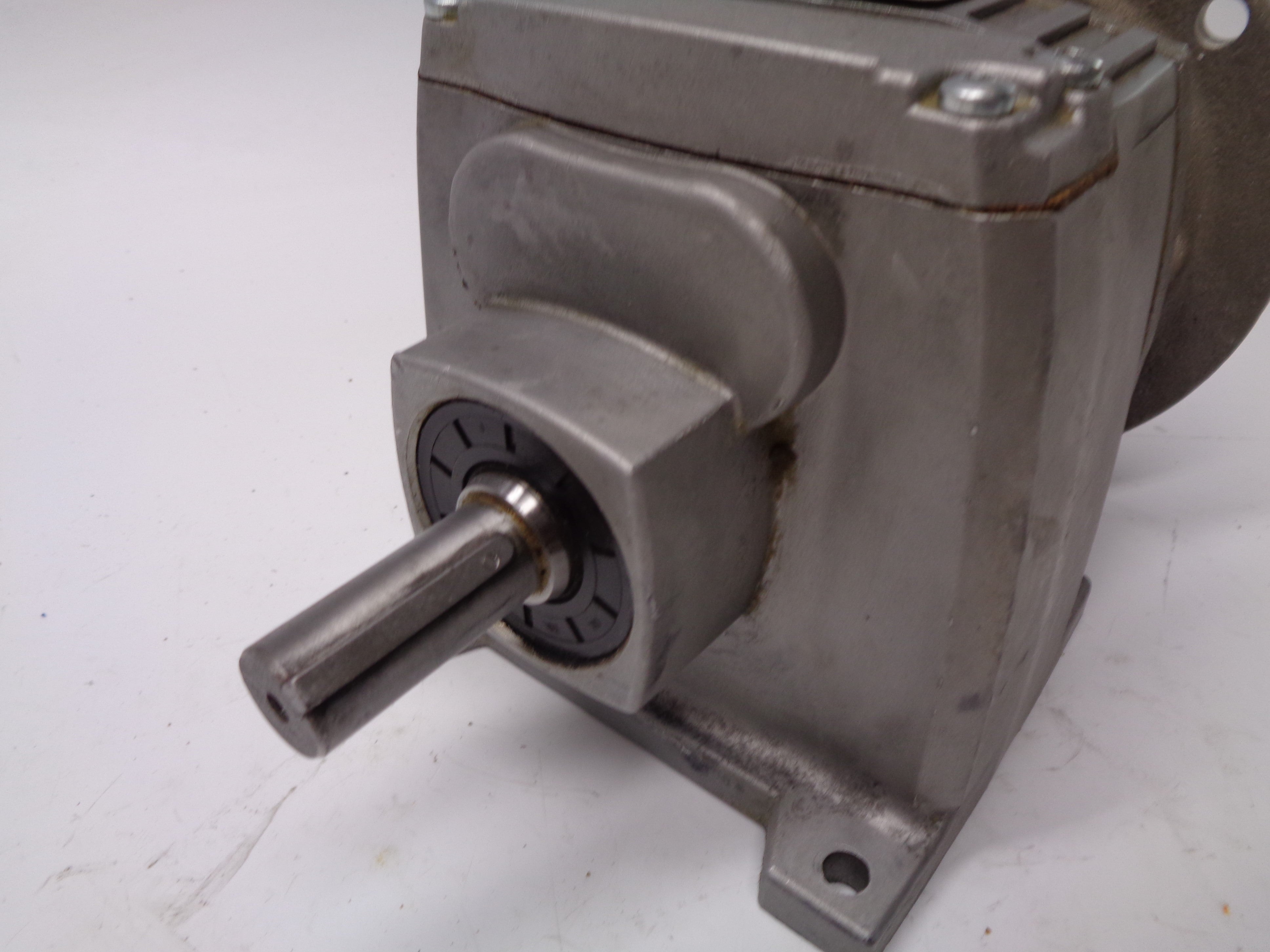EMERSON 3012SB310U56 UNMP