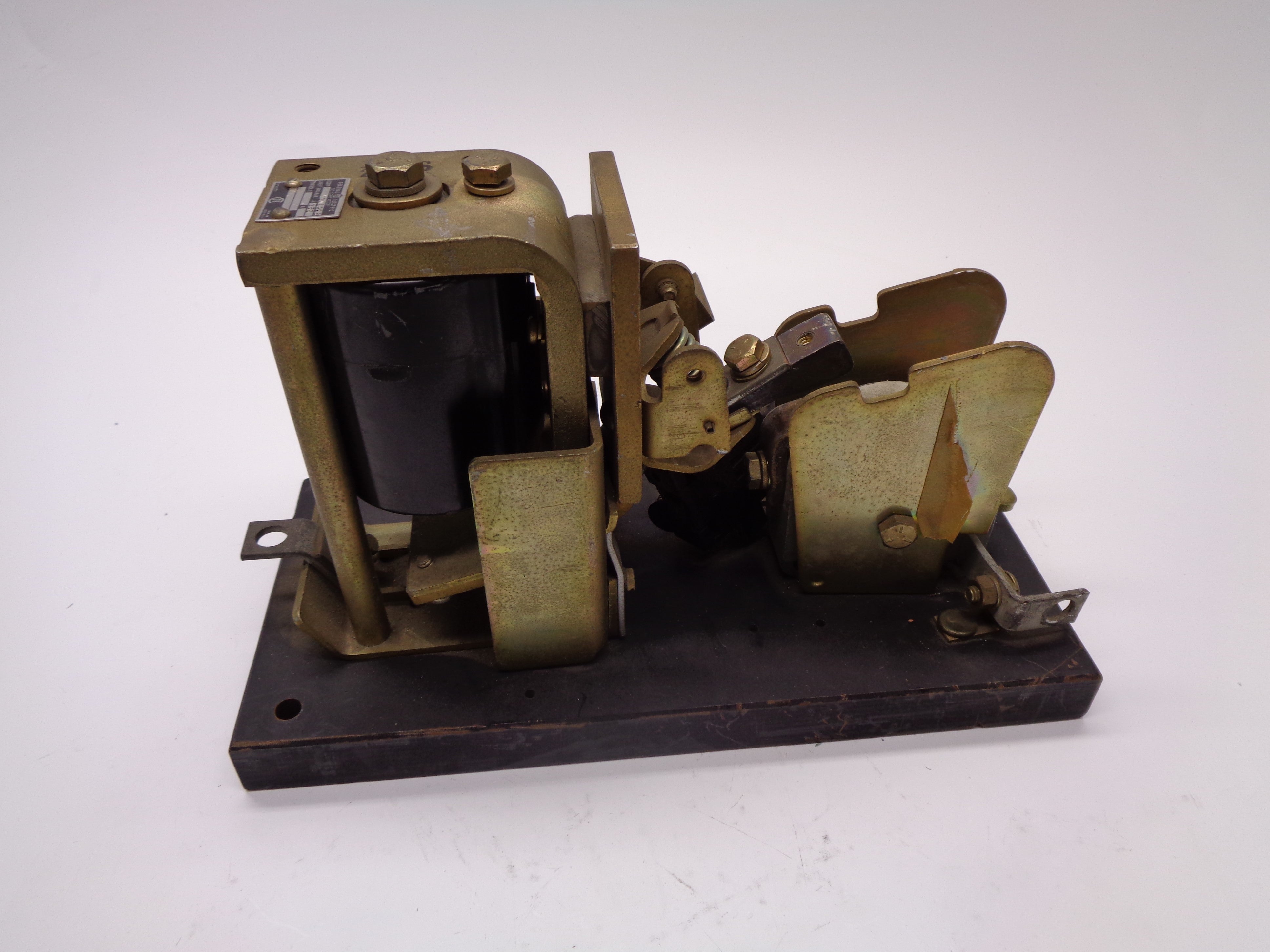 GENERAL ELECTRIC IC2800Y101A2B 600V NSNP