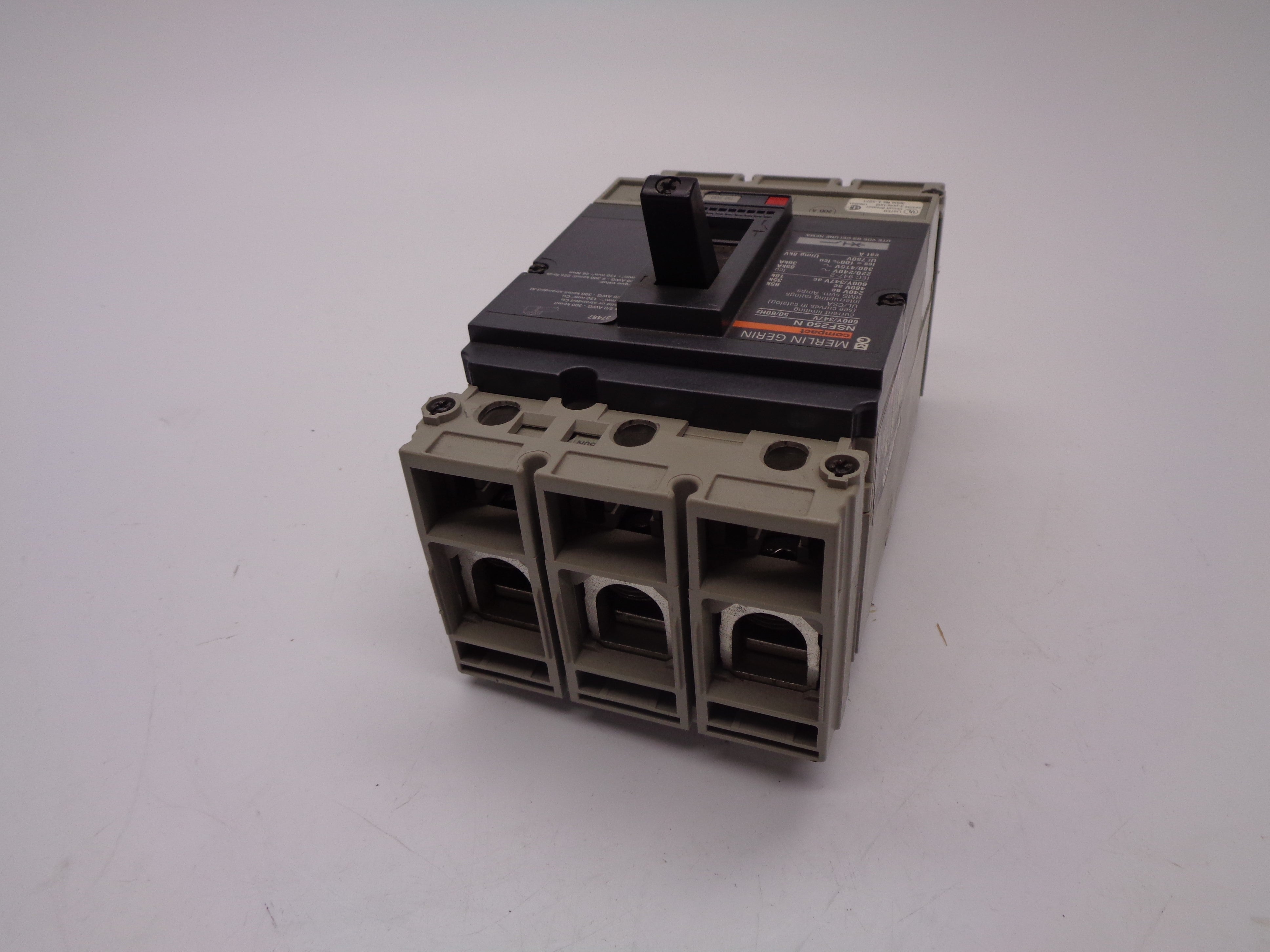 MERLIN GERIN NSF250N 200A 240V NSNP