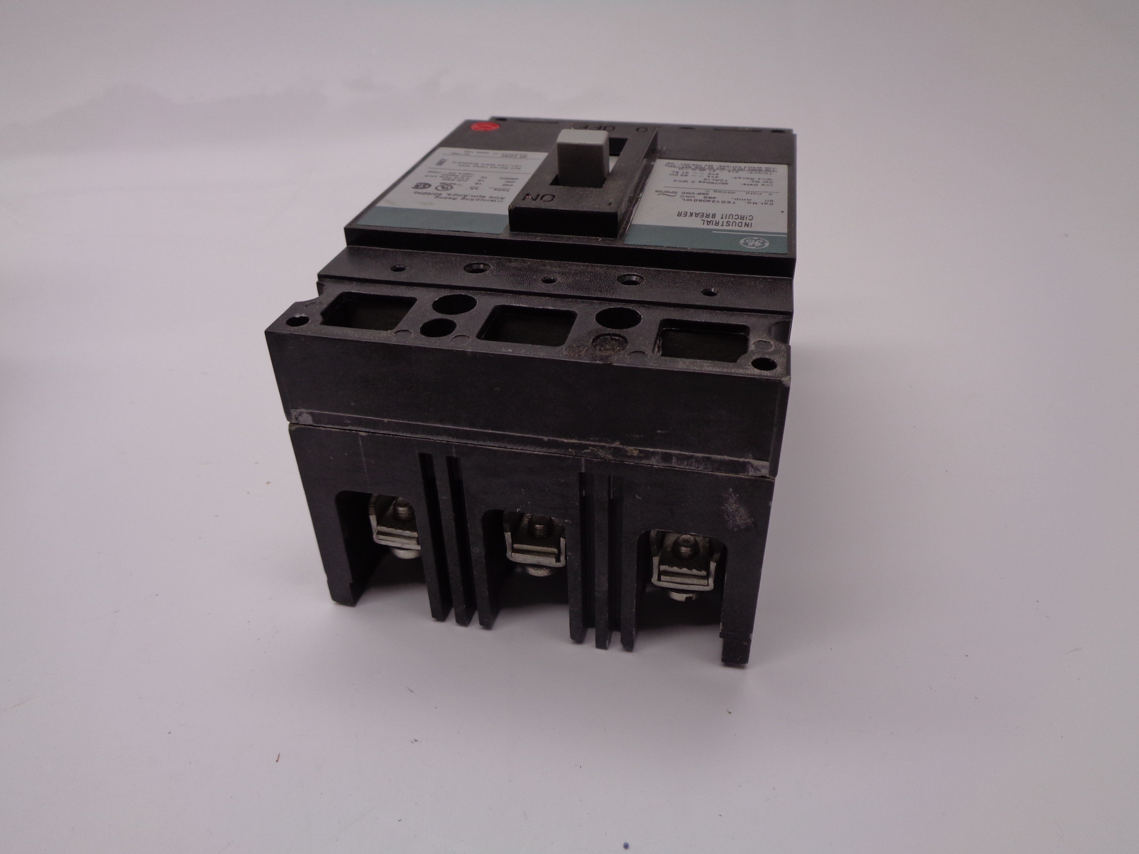 GENERAL ELECTRIC TED134050WL 50A 480V (GREEN) NSMP