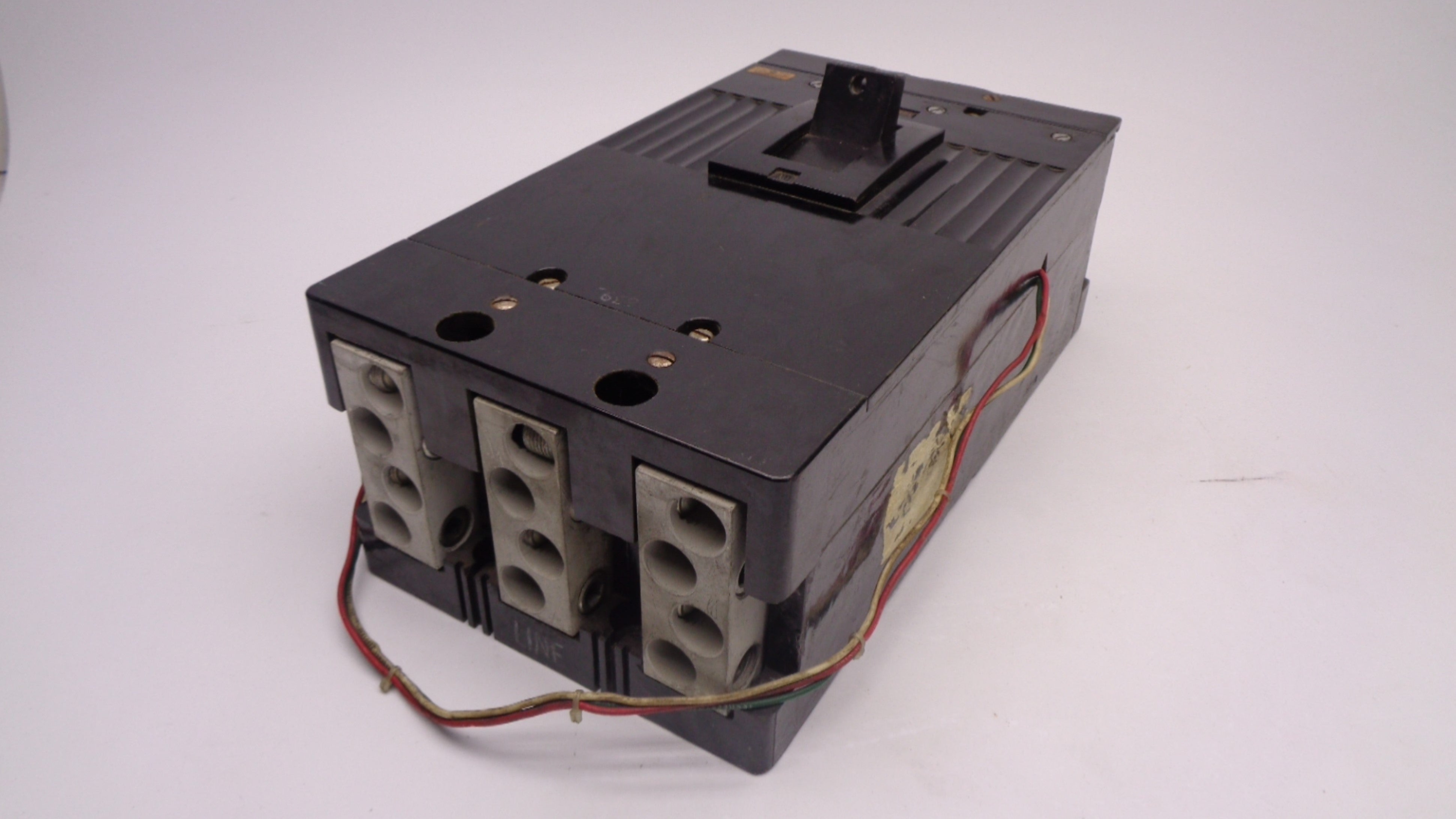 GENERAL ELECTRIC TKM3F 1200A 600V UNMP