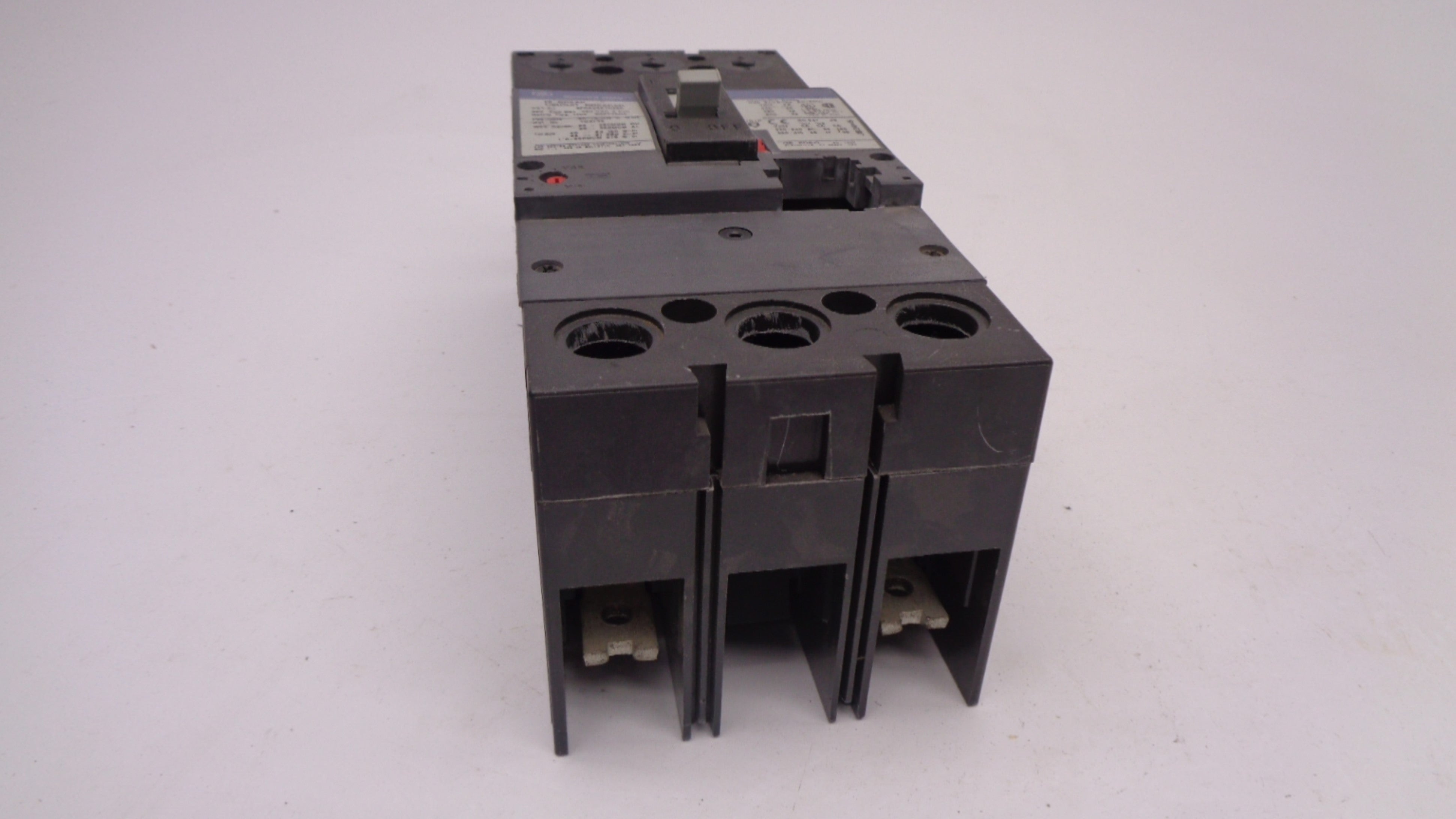 GENERAL ELECTRIC SFHA24AT0250 260A 480V NSNP