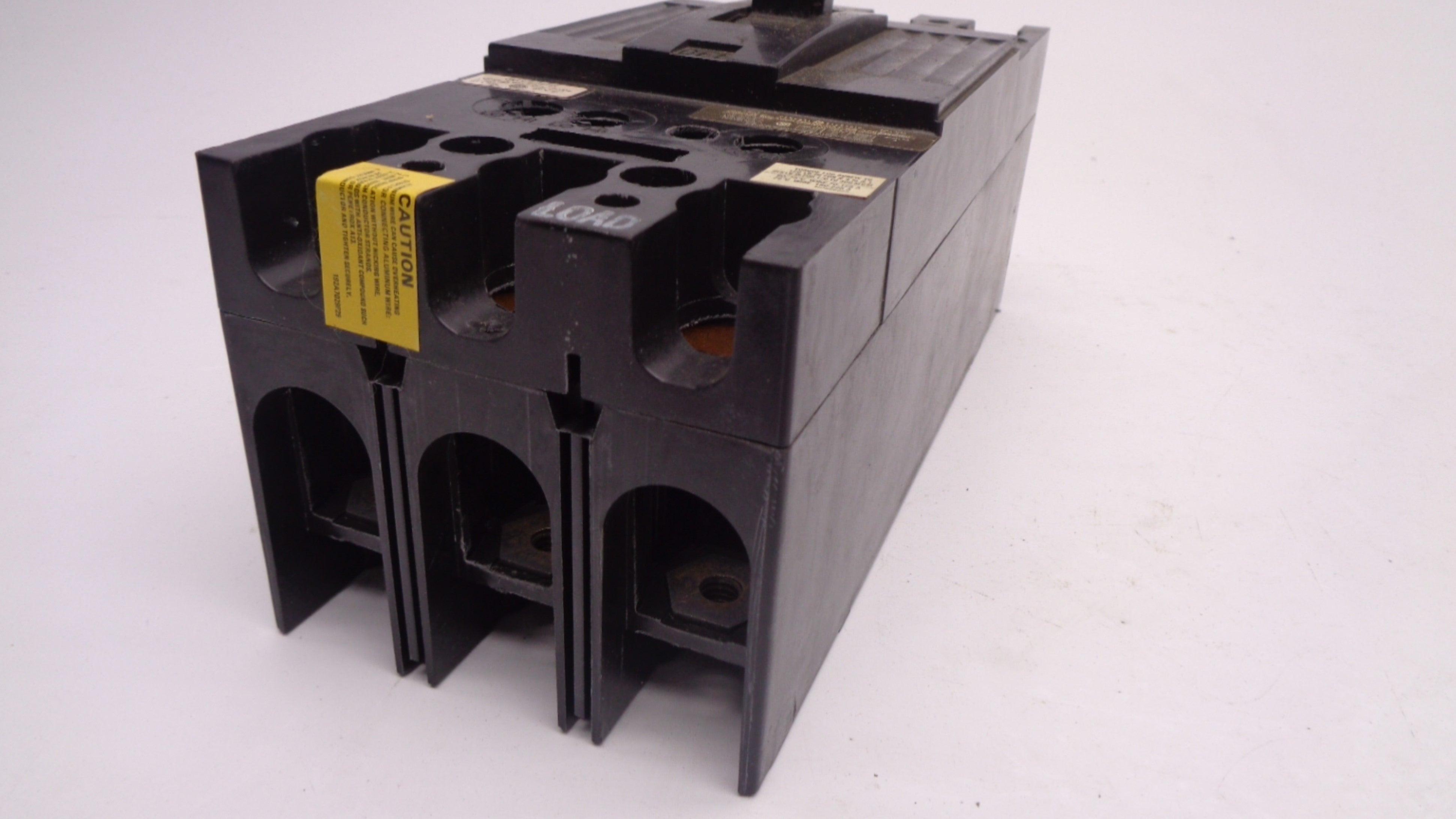 GENERAL ELECTRIC TFK236F000 225A 600V NSNP