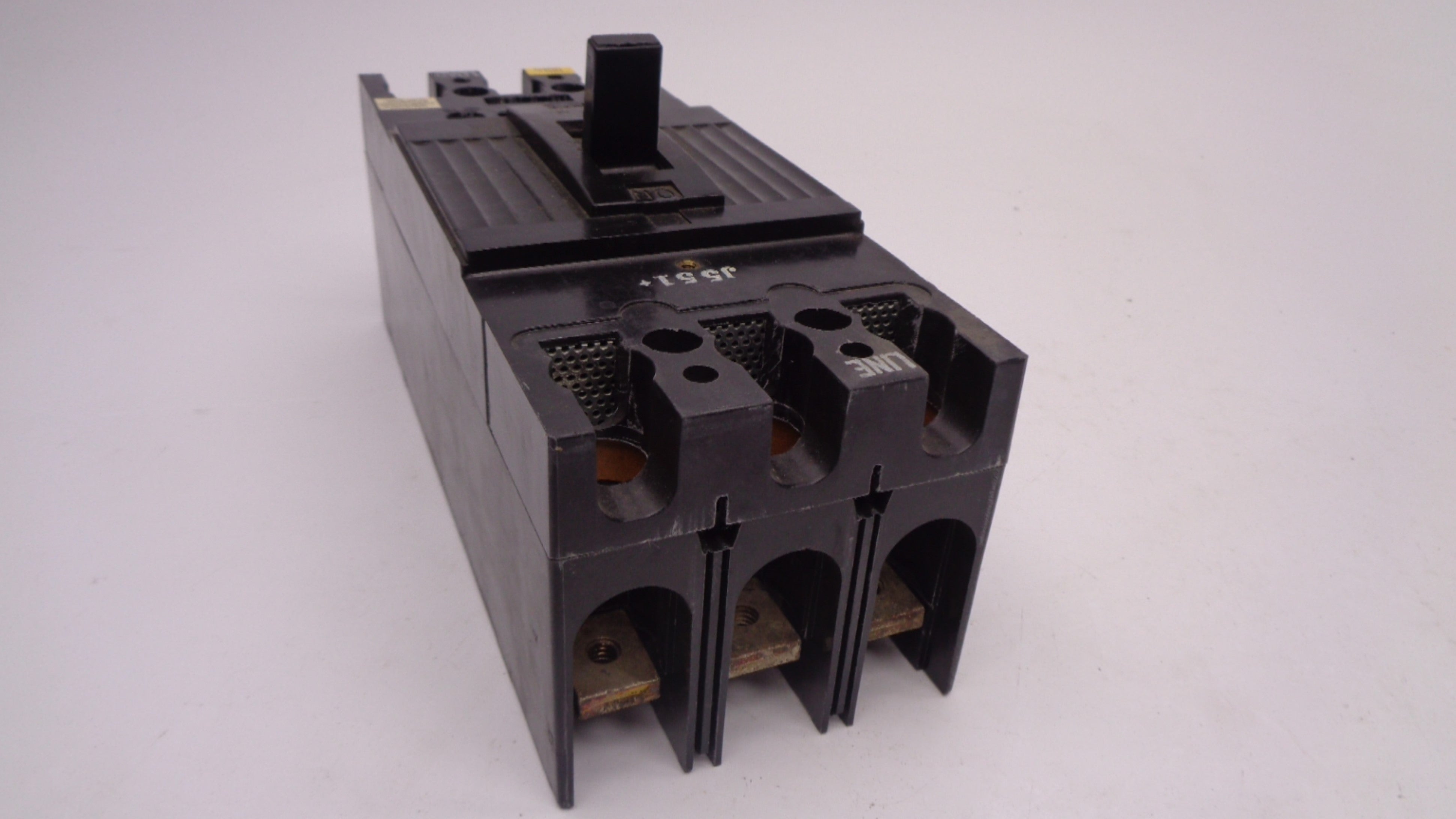 GENERAL ELECTRIC TFK236F000 225A 600V NSNP