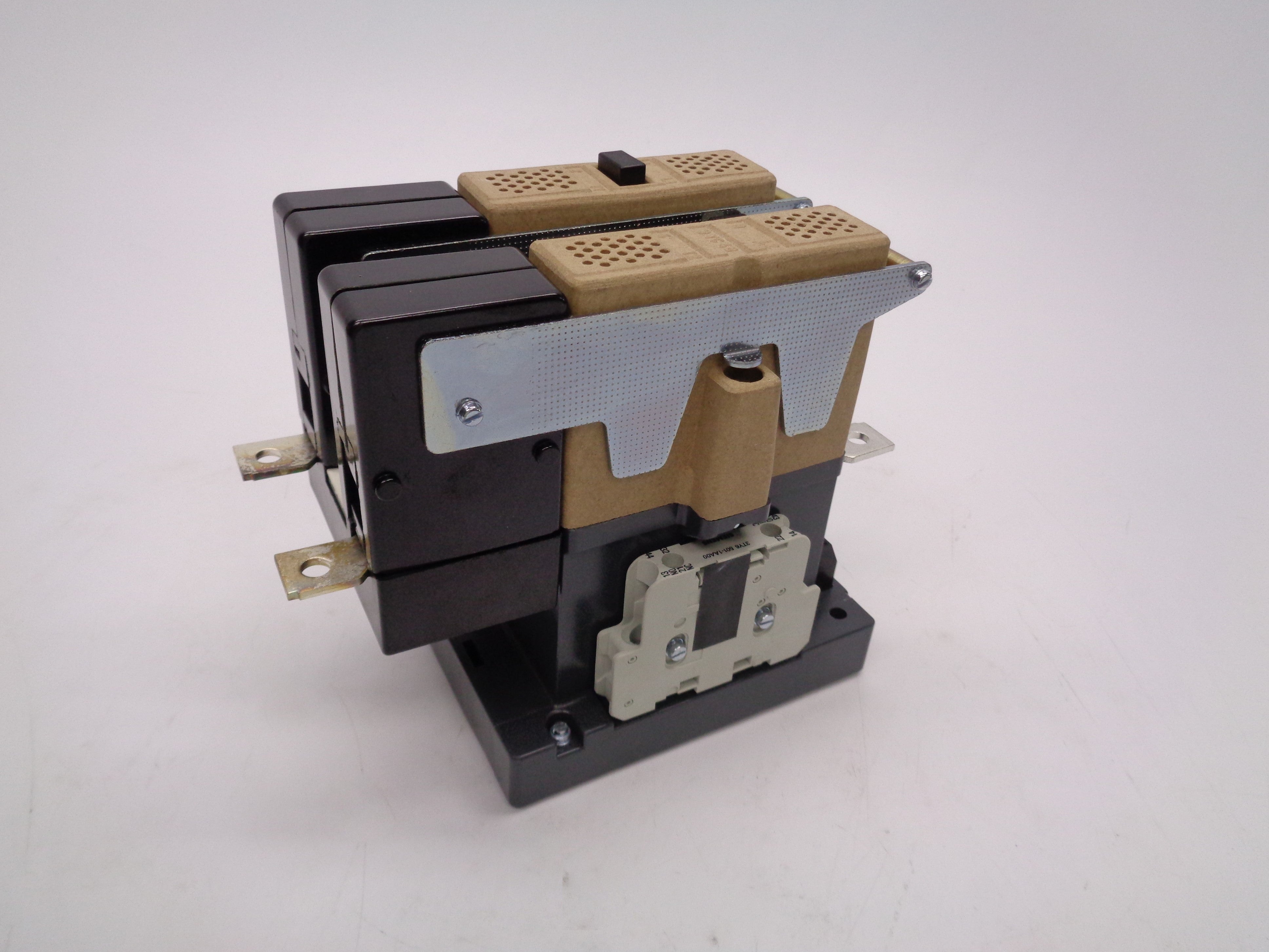 SIEMENS 3TC4817-0B 110V NSNP