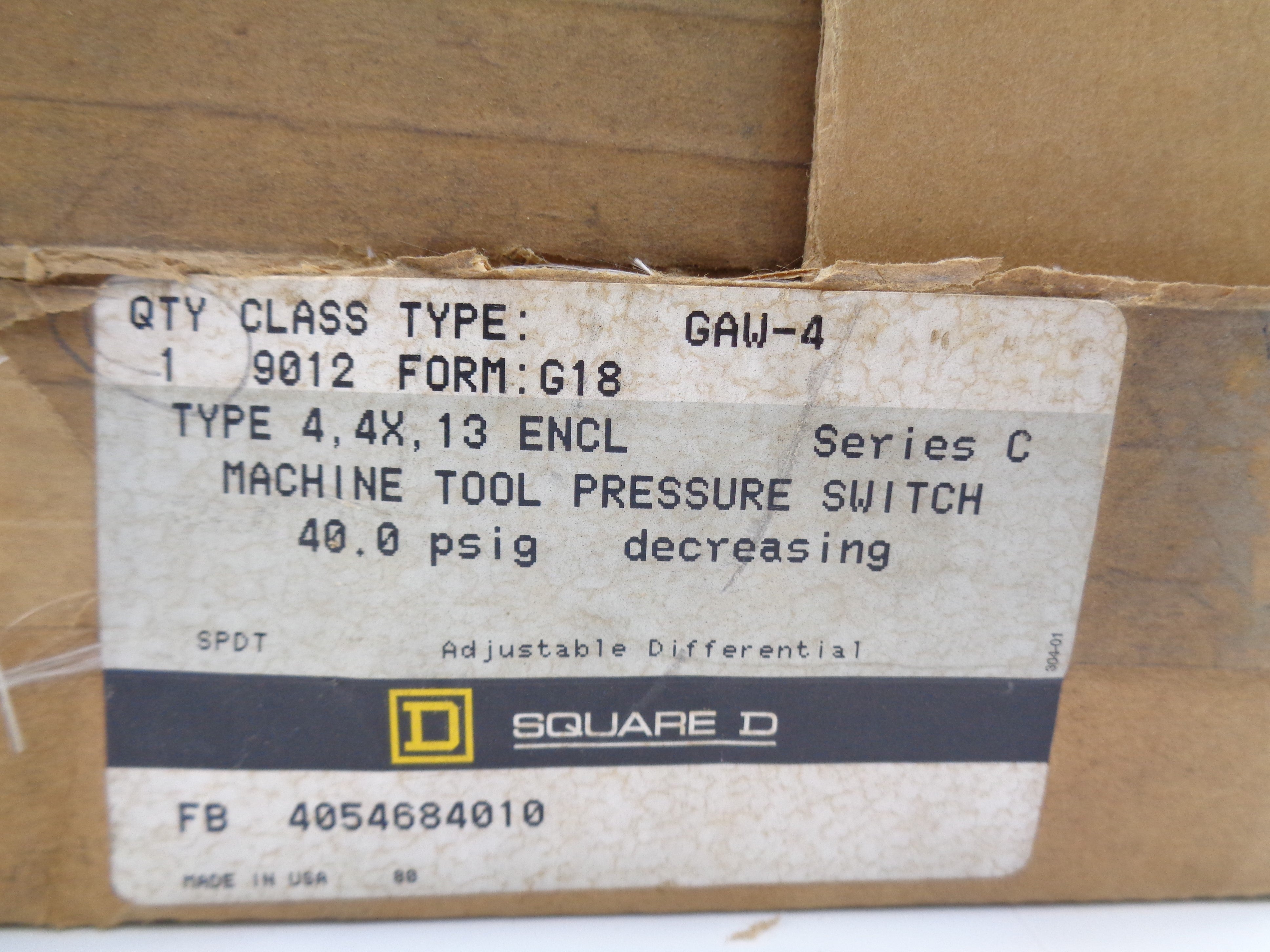 SQUARE D 9012GAW4G18 SER. C NSMP