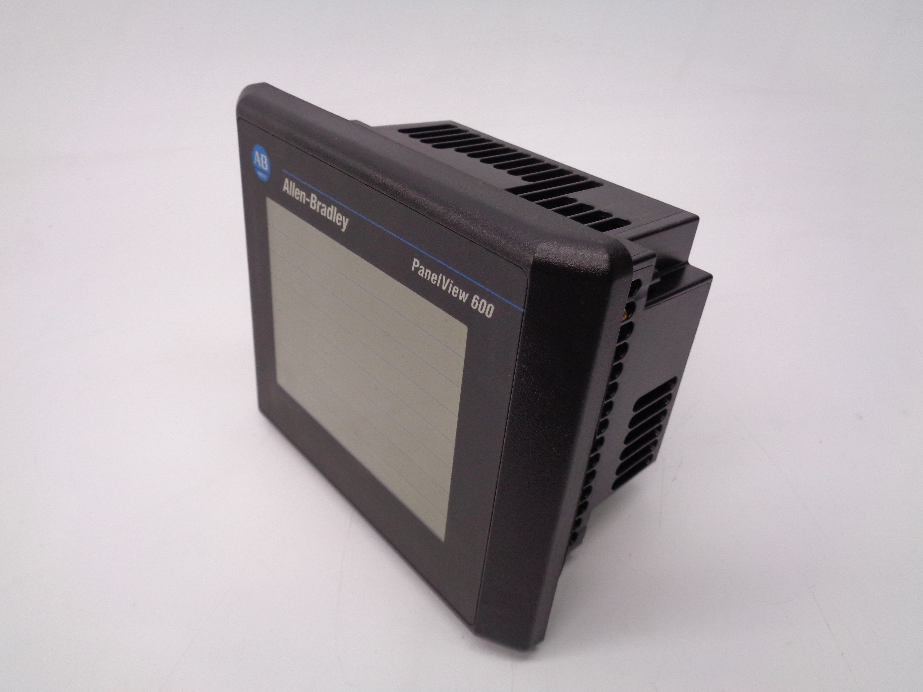 ALLEN BRADLEY 2711-T6C20L1 SER. B F/W 4.30 NSMP