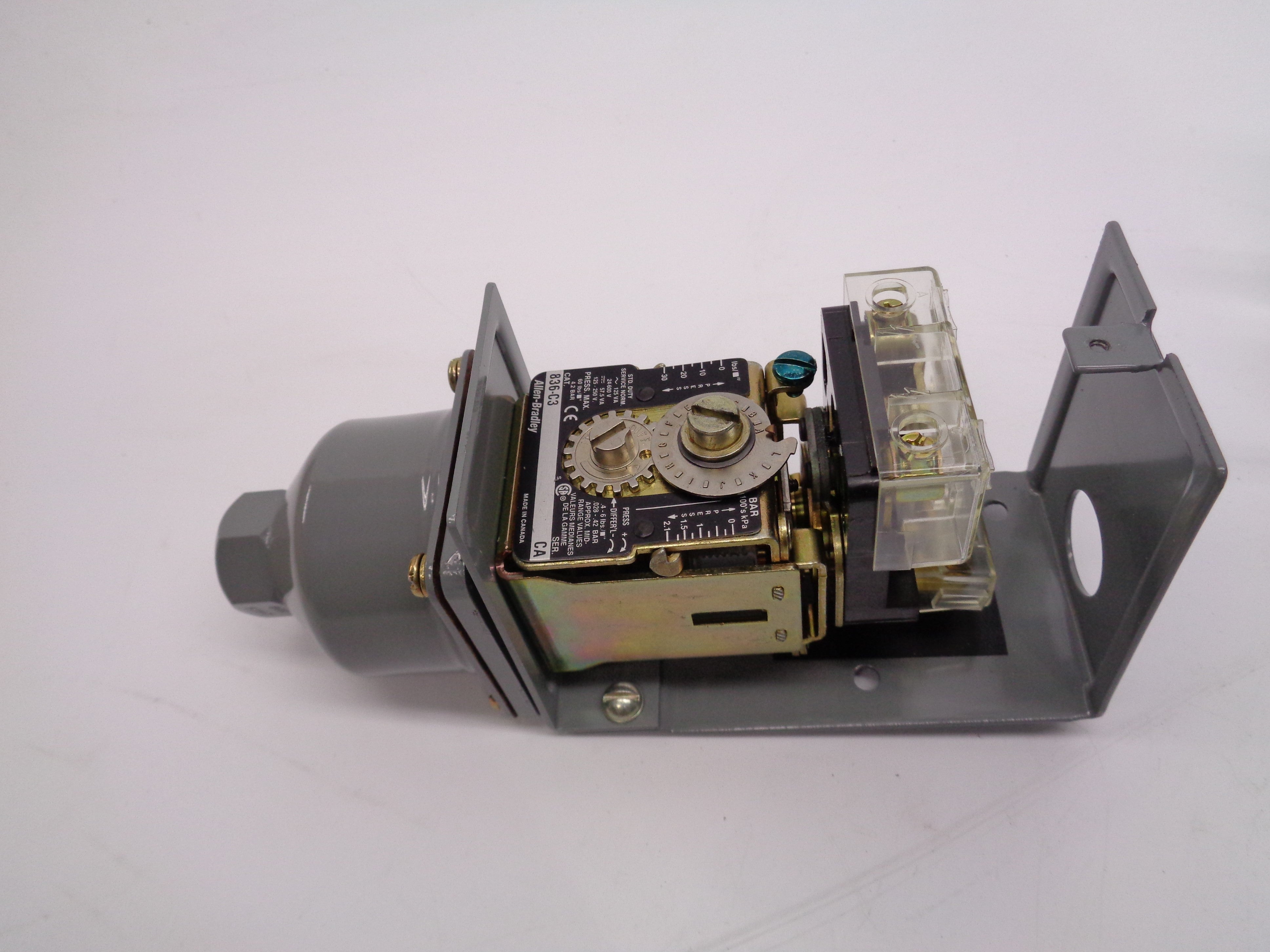 ALLEN BRADLEY 836-C3A SER. CA (BR/WH) NSMP