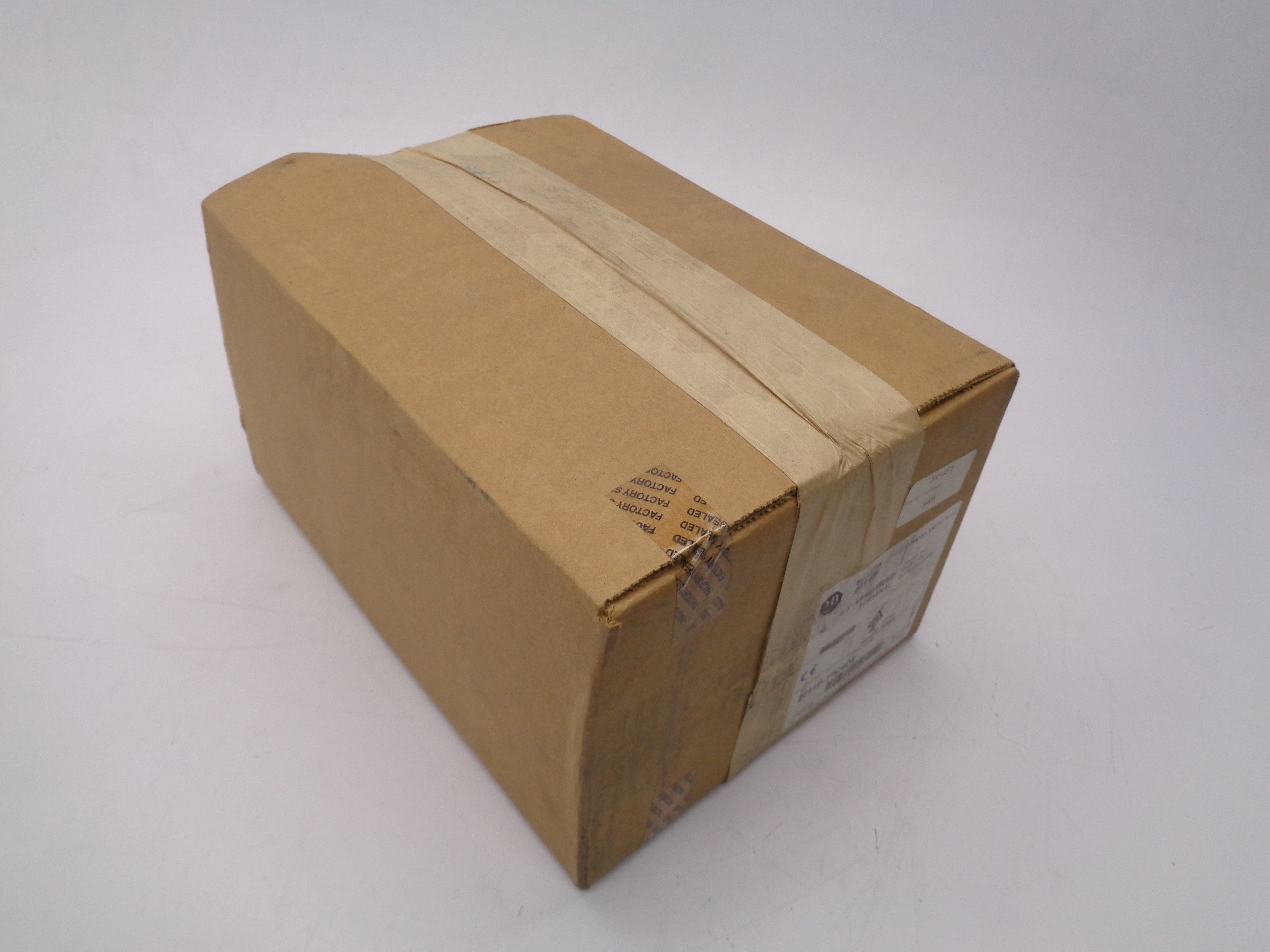 ALLEN BRADLEY 2711P-T7C4D8 SER. A (DATE: 2016) (BR/WH) NSFS
