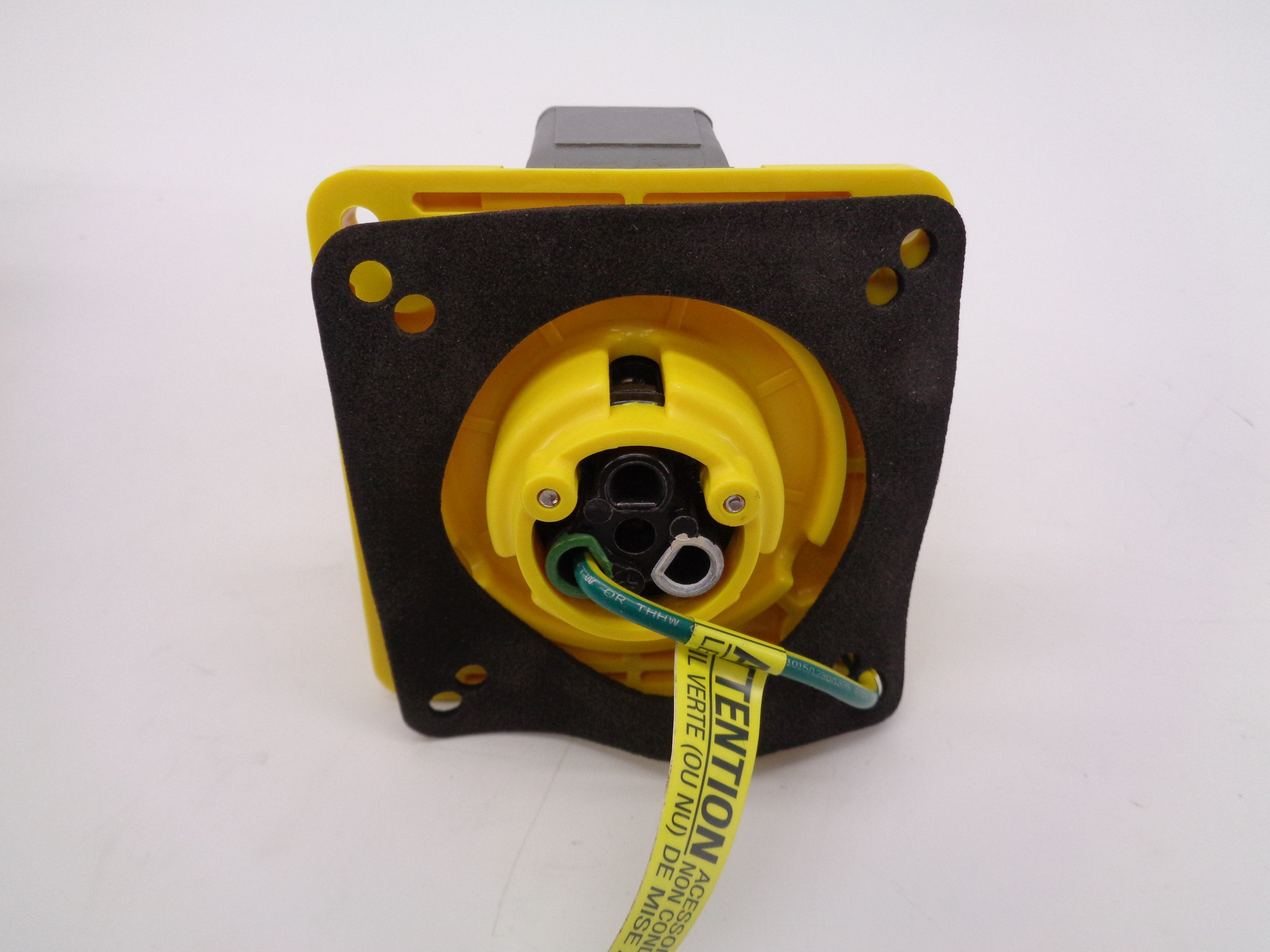 HUBBELL HBL320R4W NSMP