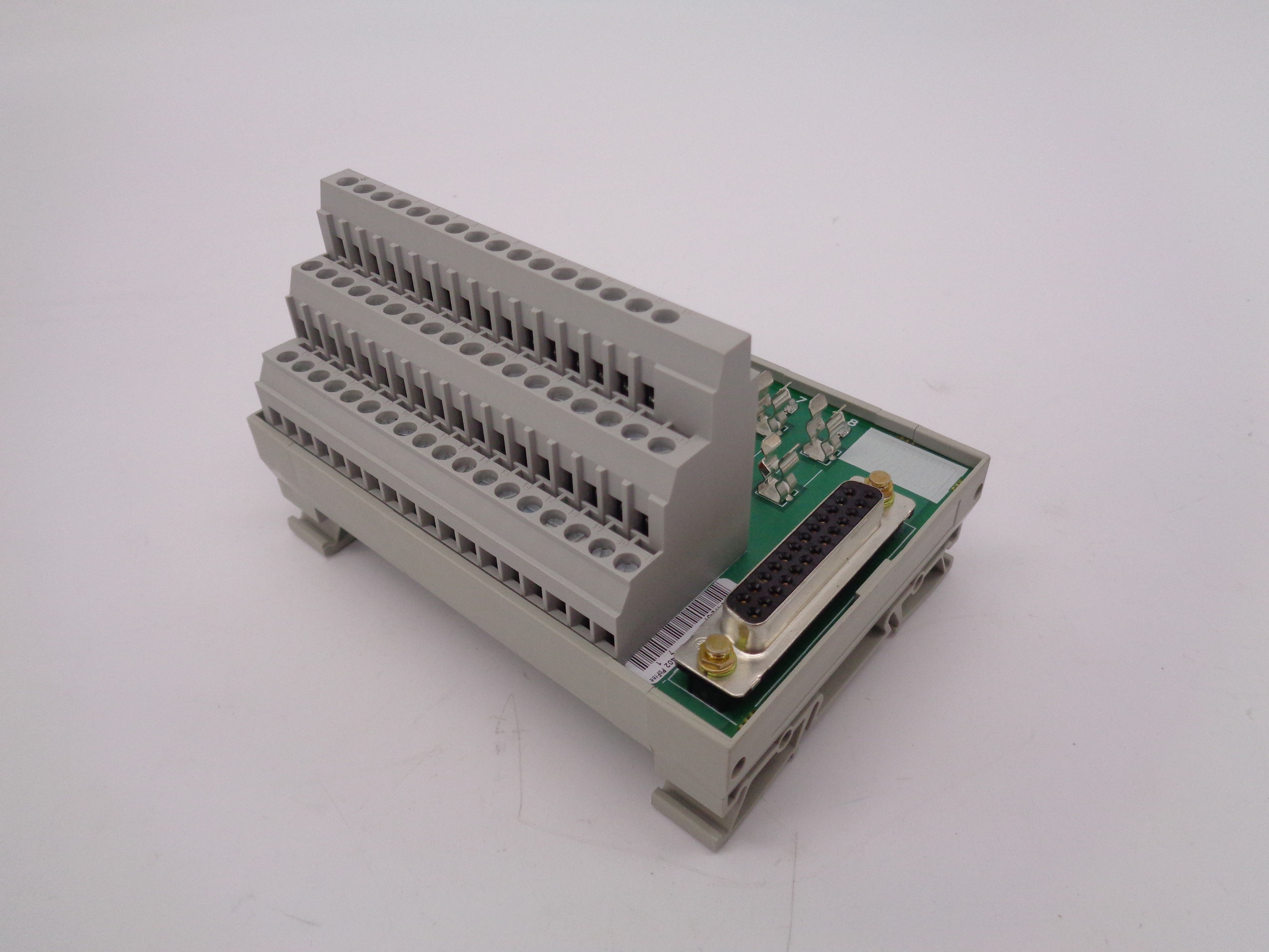 ALLEN BRADLEY 1492-AIFM8-F-5 SER. A (BR/WH) NSMP