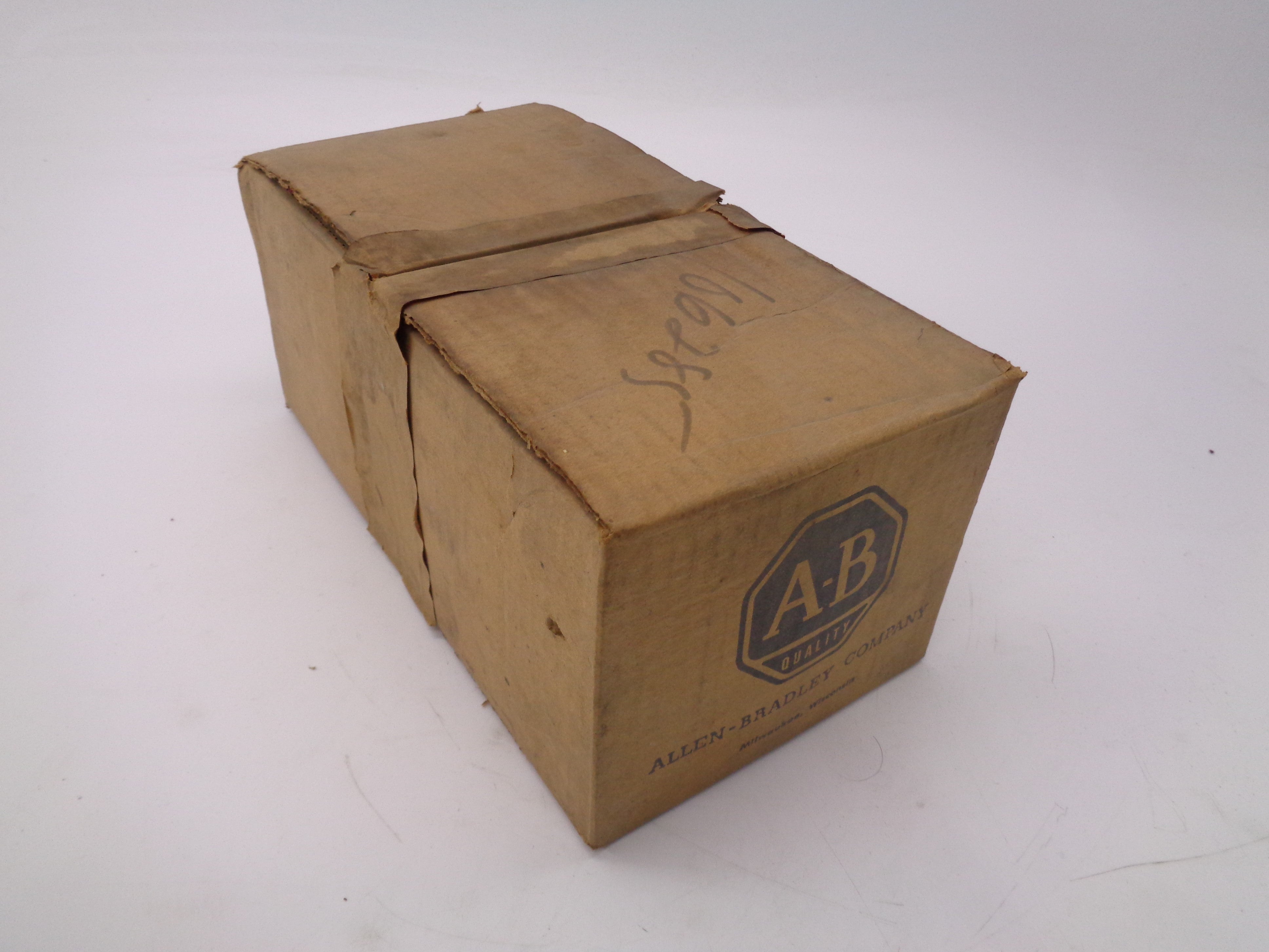 ALLEN BRADLEY 837-V2J SER. A (BR/YL) NSFS