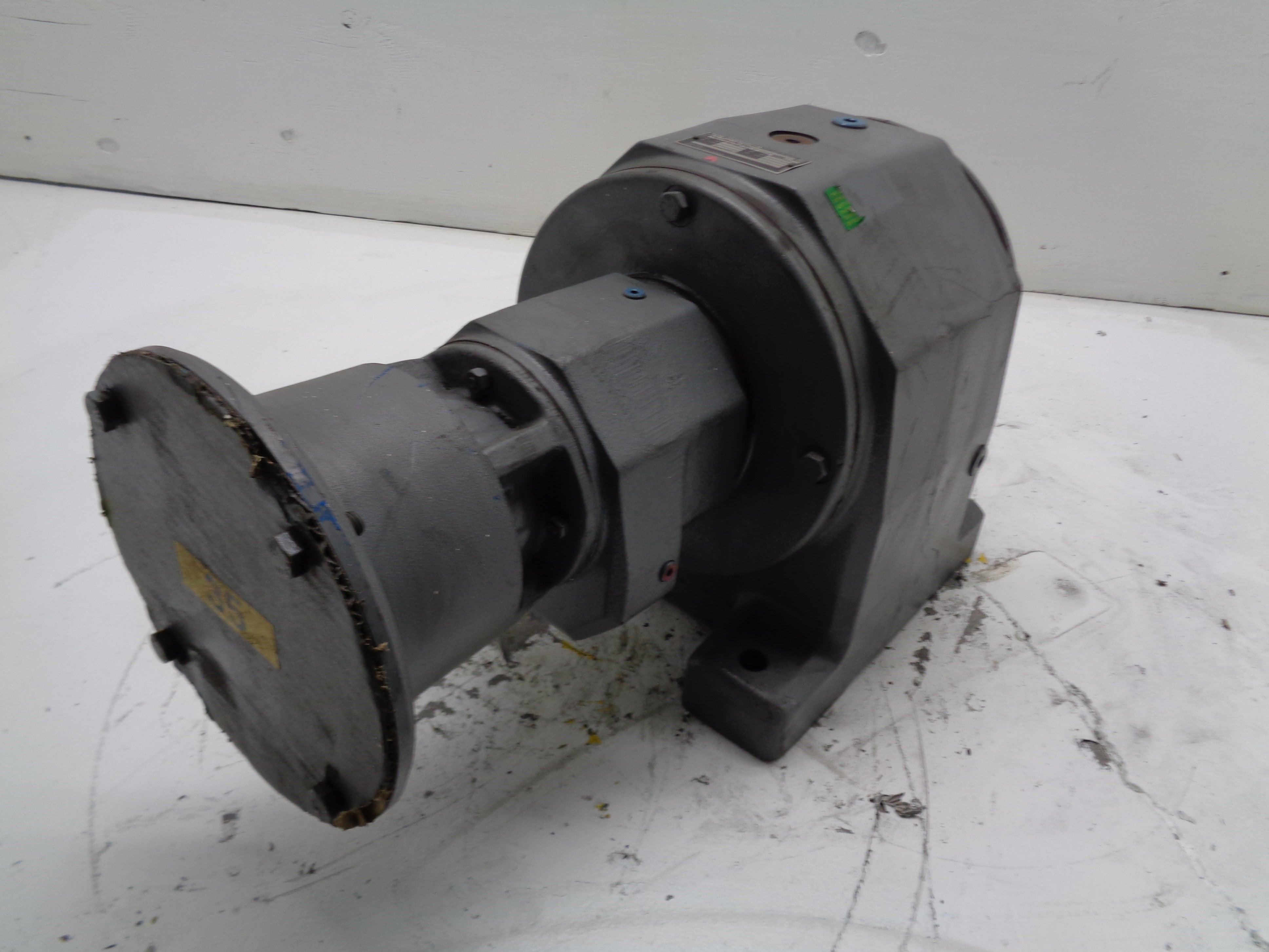 SEW-EURODRIVE R93R62LP100 NSNP