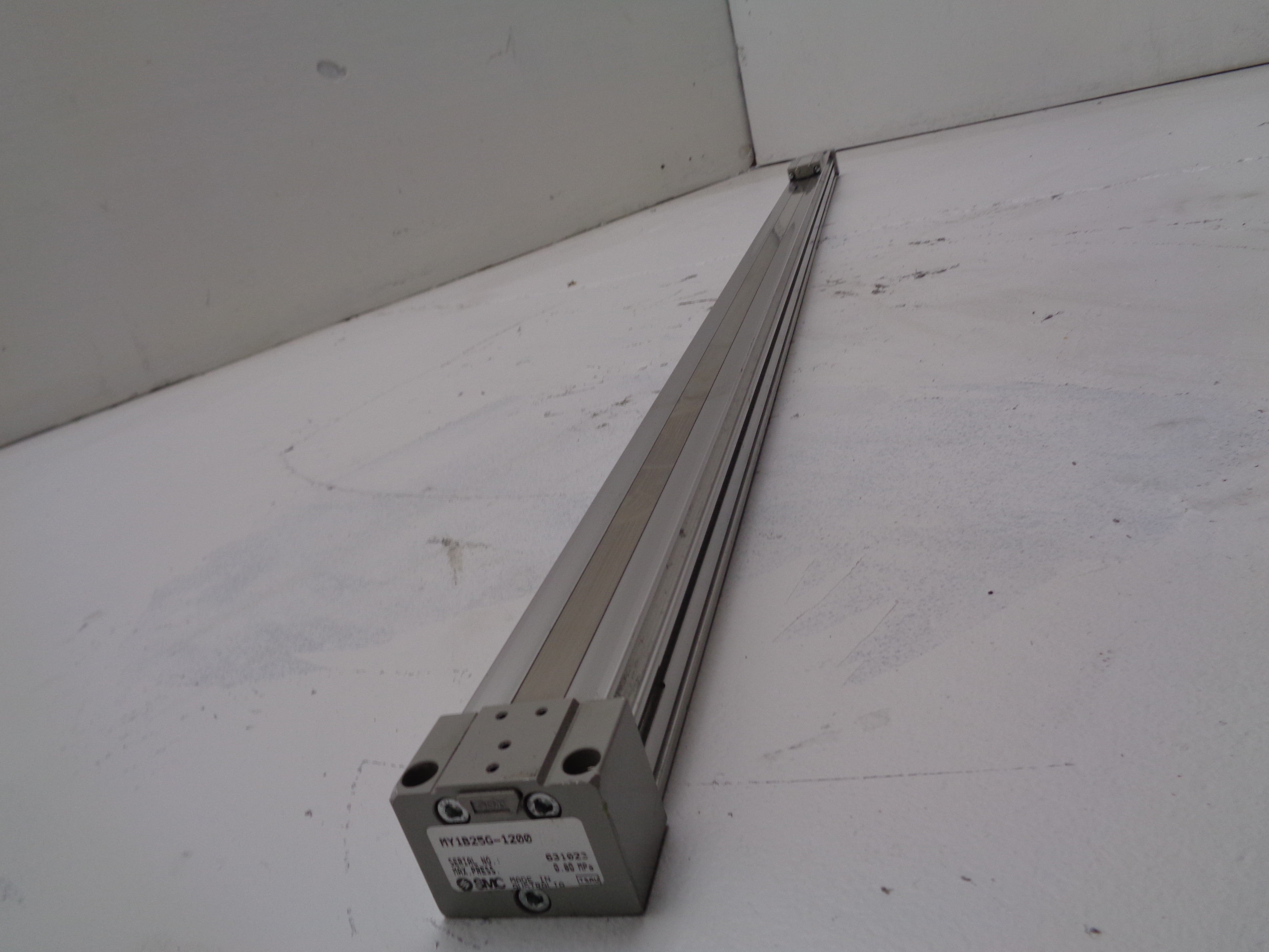 SMC MY1B25G-1200 NSNP