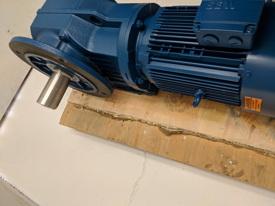 SEW-EURODRIVE KF87 DRN112M6/V/DH NSNP