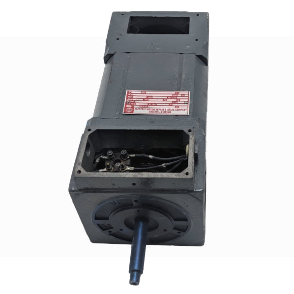 LENZE MOTOR 400V 16.2A 2740RPM 5.25HP UNMP