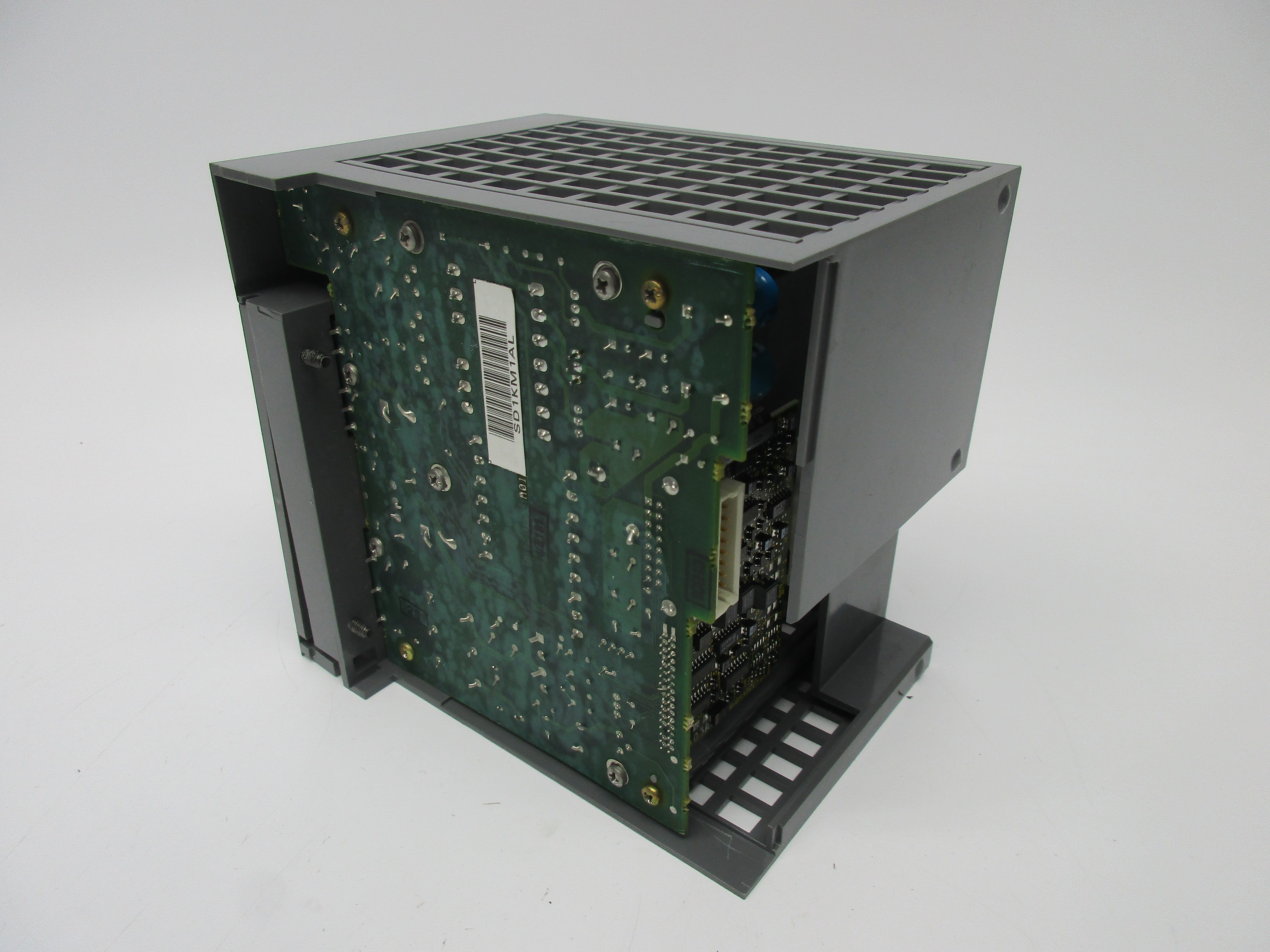 ALLEN BRADLEY 1746-P4 SER. A UNMP